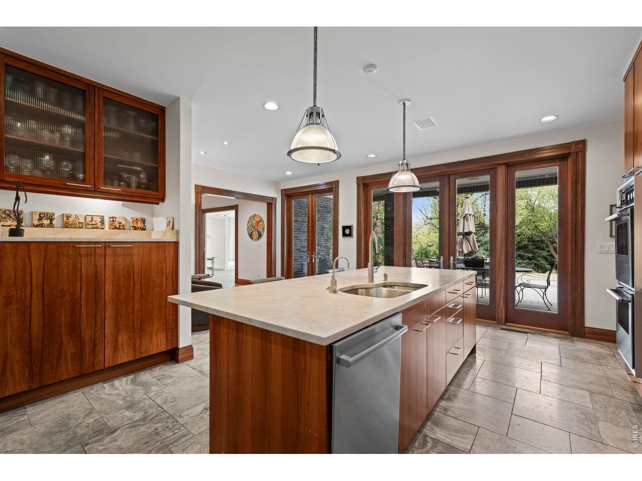Niwot, Colorado, 80503, United States, 4 Bedrooms Bedrooms, ,7 BathroomsBathrooms,Residential,Active,2033402