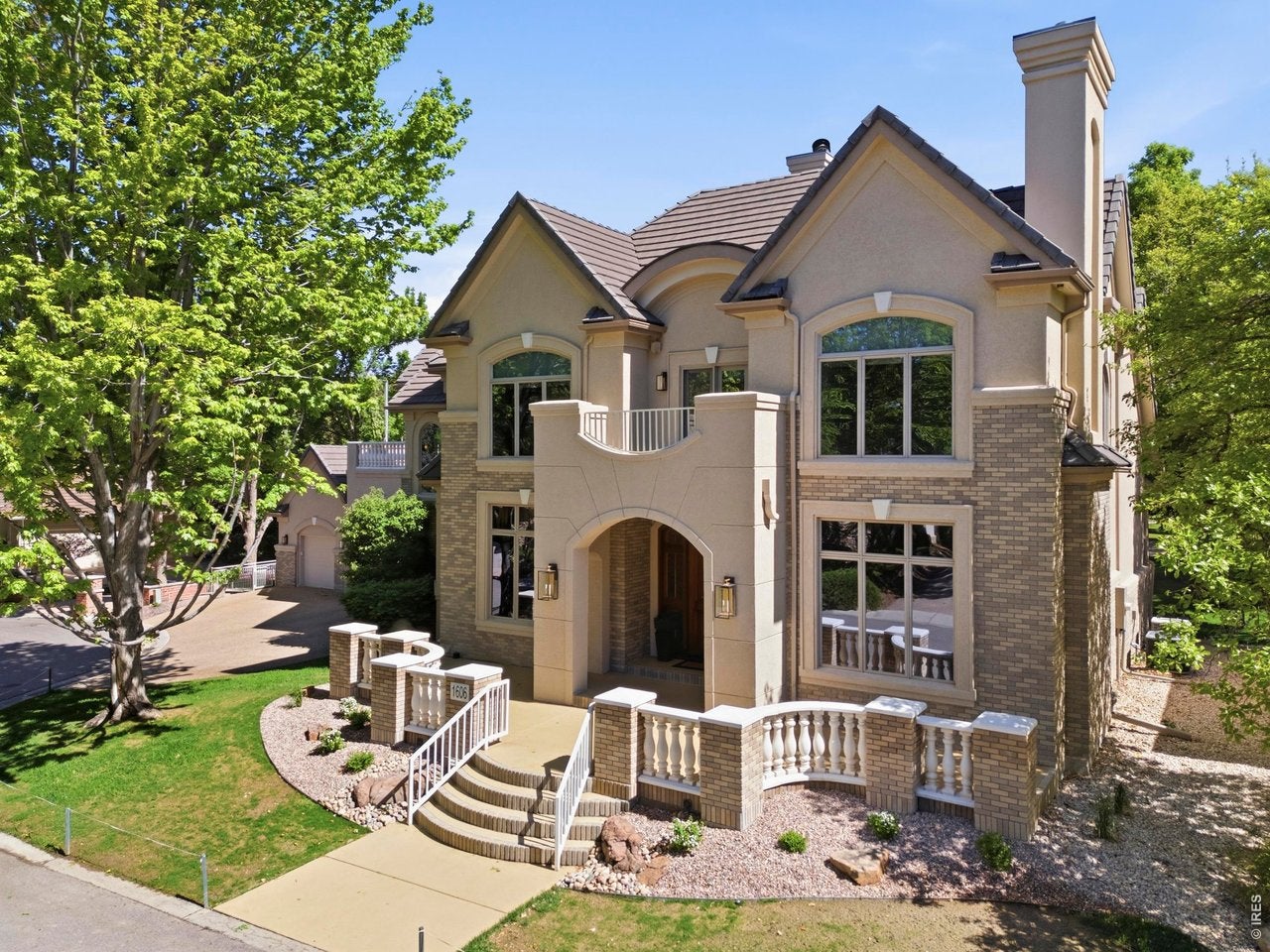 Fort Collins, Colorado, 80524, United States, 3 Bedrooms Bedrooms, ,5 BathroomsBathrooms,Residential,Contingent,2045710