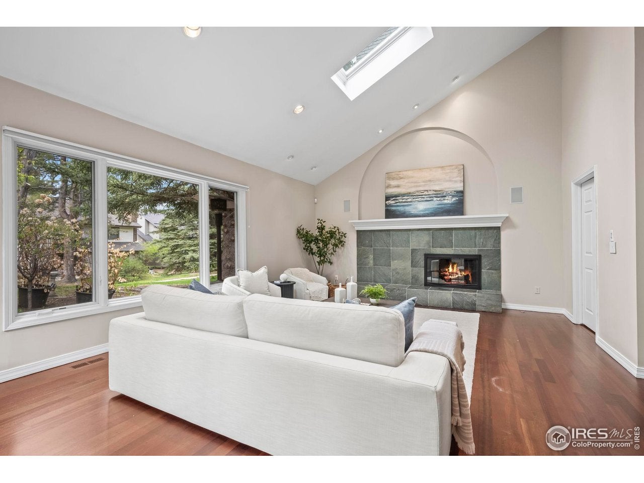 Boulder, Colorado, 80301, United States, 3 Bedrooms Bedrooms, ,4 BathroomsBathrooms,Residential,Active,1997580