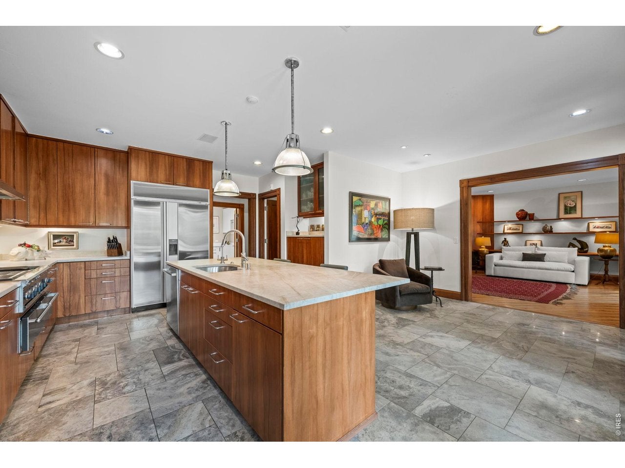 Niwot, Colorado, 80503, United States, 4 Bedrooms Bedrooms, ,7 BathroomsBathrooms,Residential,Active,2033402
