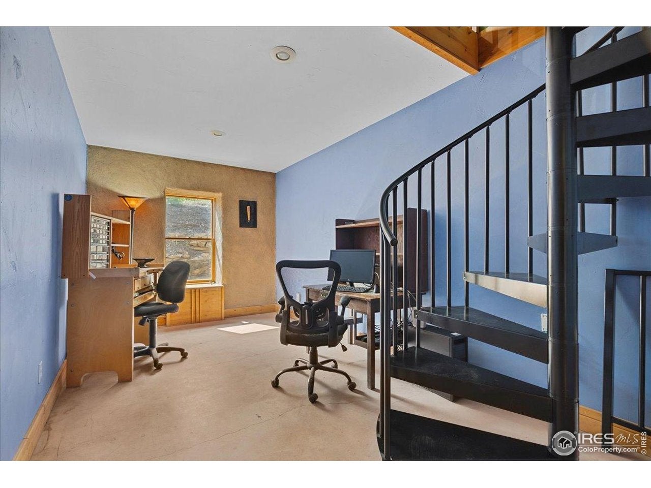 Loveland, Colorado, 80537, United States, 5 Bedrooms Bedrooms, ,2 BathroomsBathrooms,Residential,Active,1877833