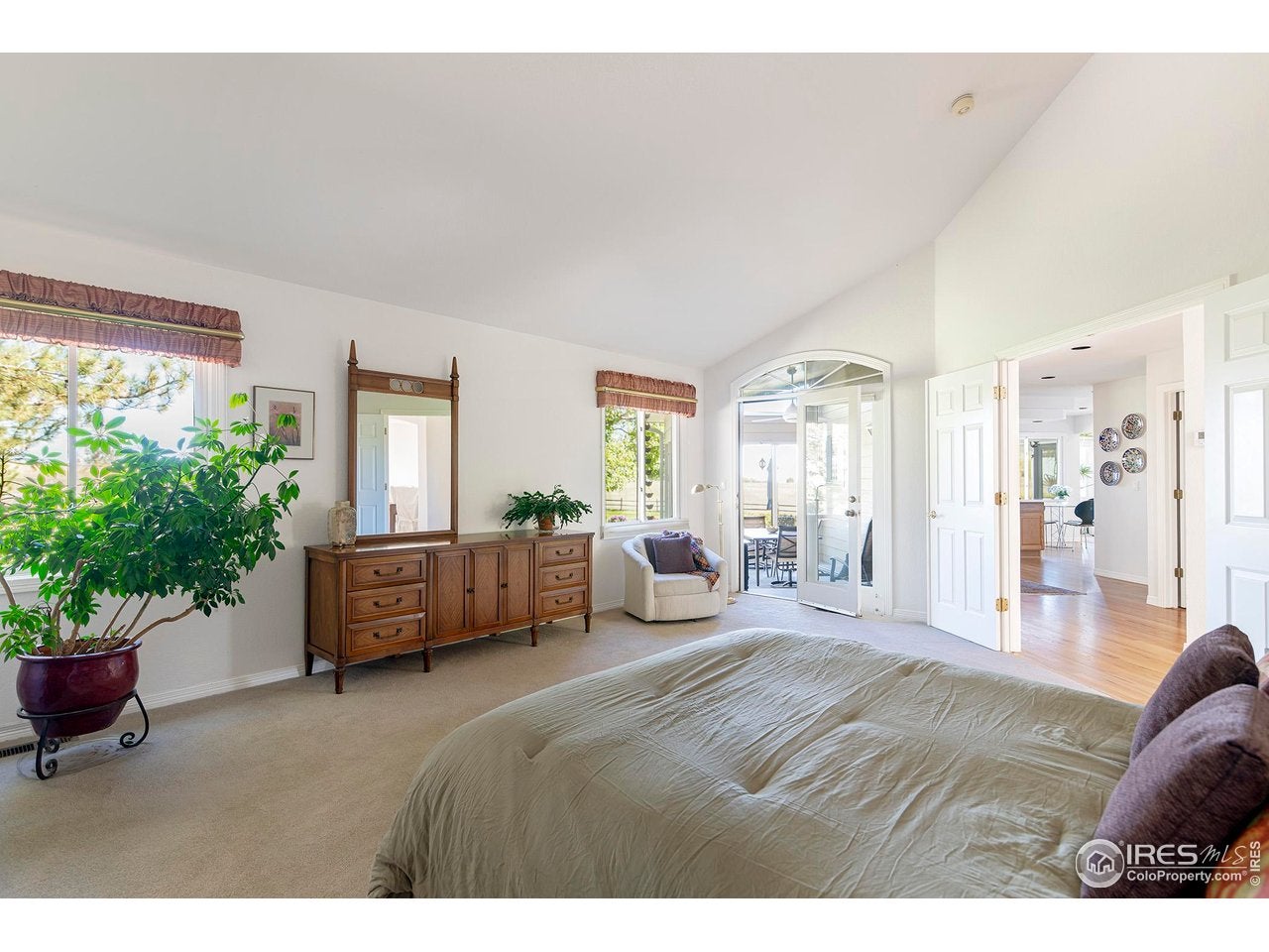 Longmont, Colorado, 80503, United States, 3 Bedrooms Bedrooms, ,3 BathroomsBathrooms,Residential,Contingent,1997617