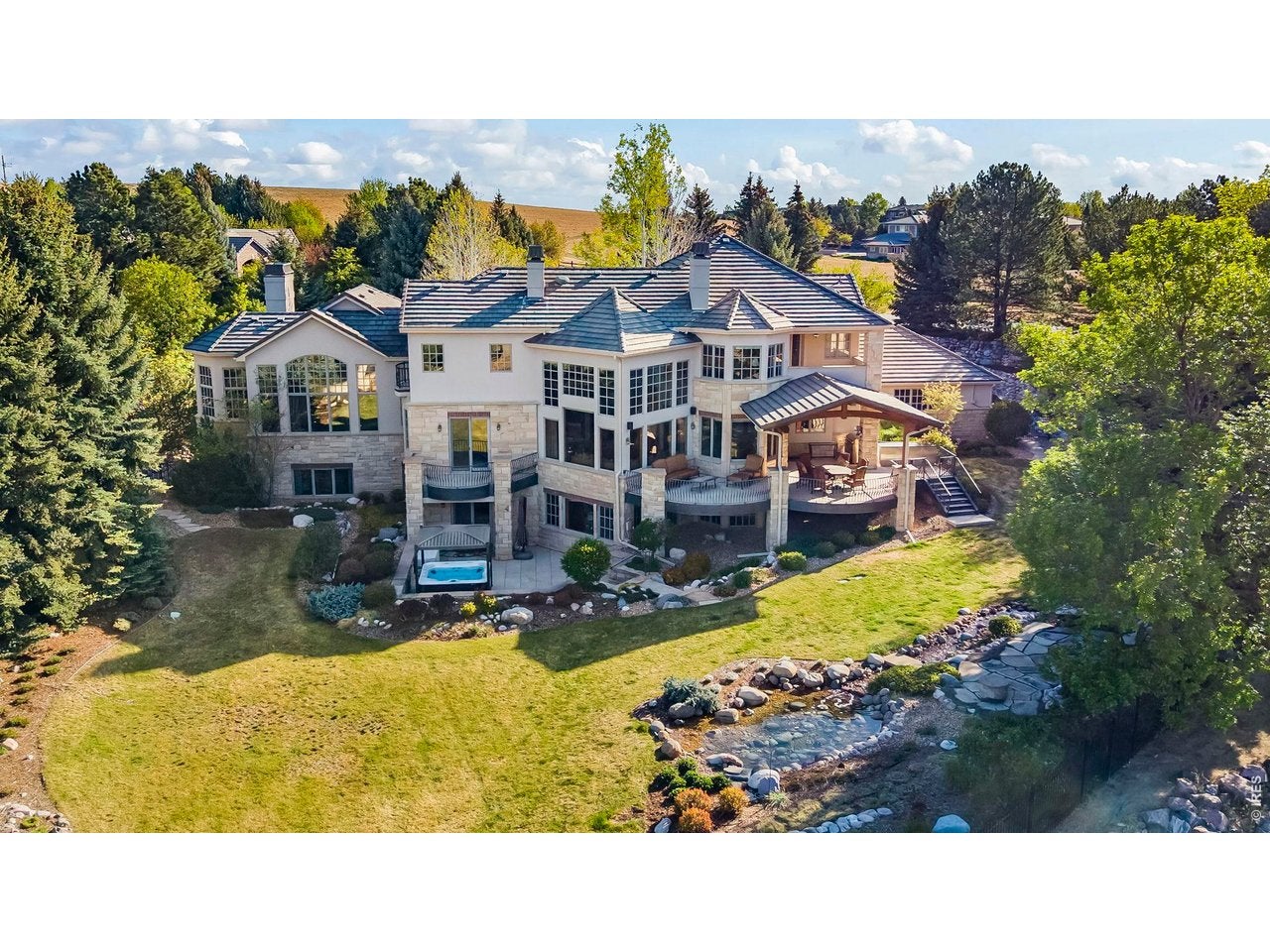 Niwot, Colorado, 80503, United States, 5 Bedrooms Bedrooms, ,6 BathroomsBathrooms,Residential,Active,2045621