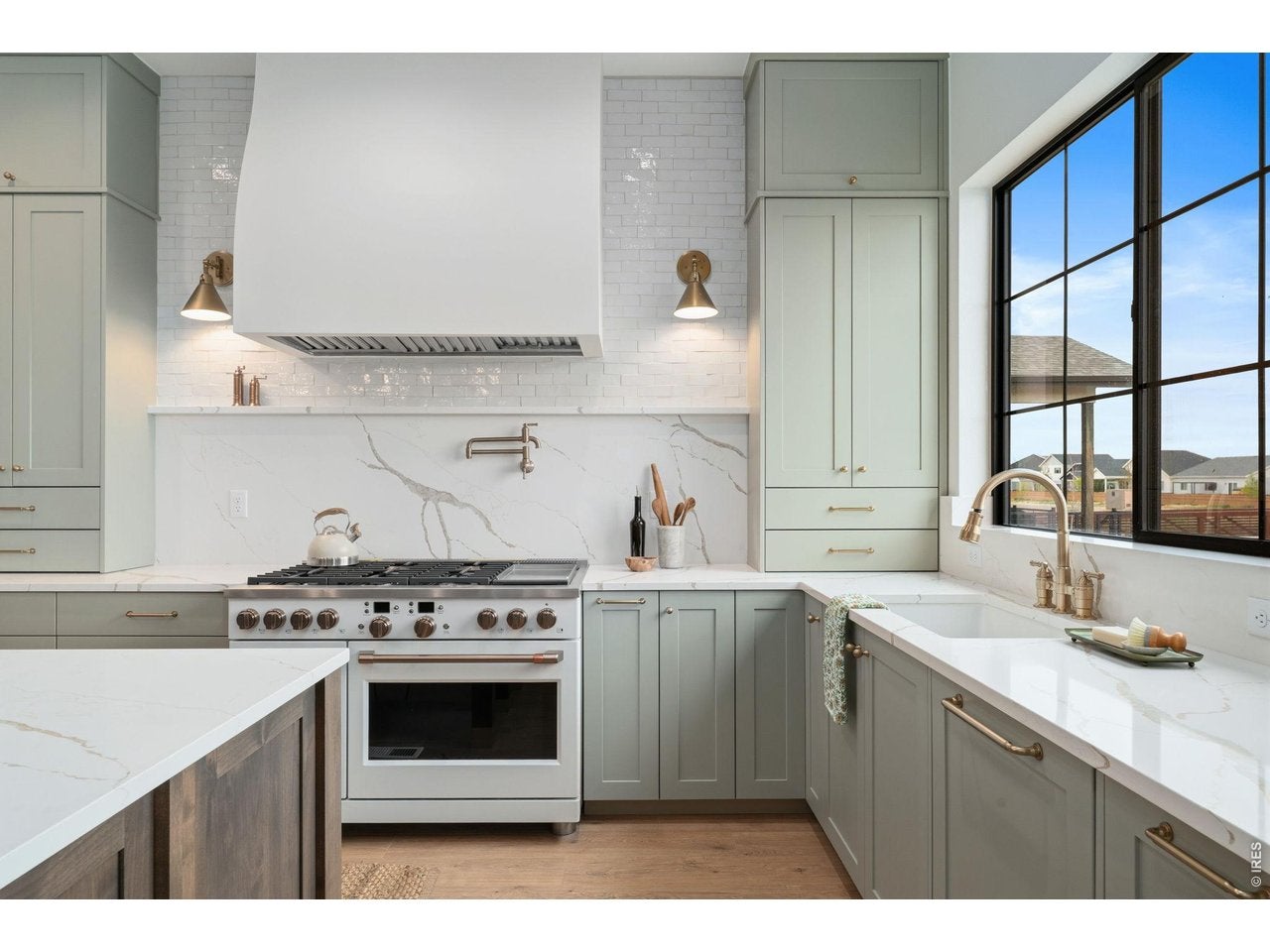 Windsor, Colorado, 80550, United States, 4 Bedrooms Bedrooms, ,4 BathroomsBathrooms,Residential,Active,2043806