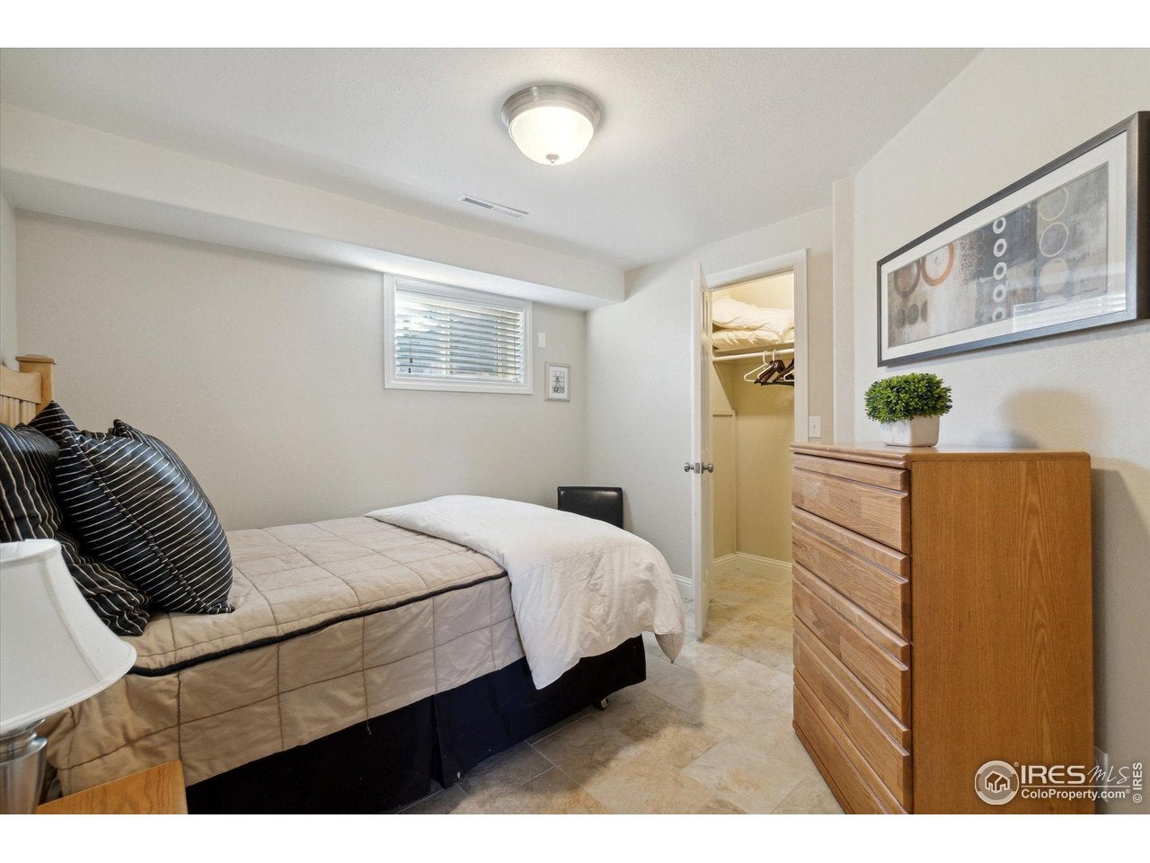 Boulder, Colorado, 80303, United States, 5 Bedrooms Bedrooms, ,3 BathroomsBathrooms,Residential,Active,2010540