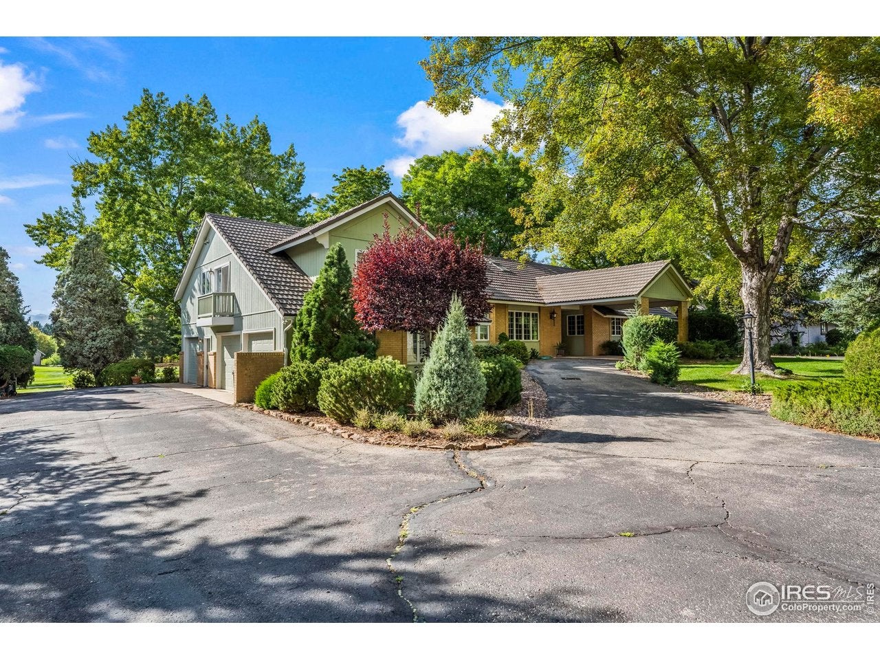 Boulder, Colorado, 80301, United States, 3 Bedrooms Bedrooms, ,4 BathroomsBathrooms,Residential,Active,1997593