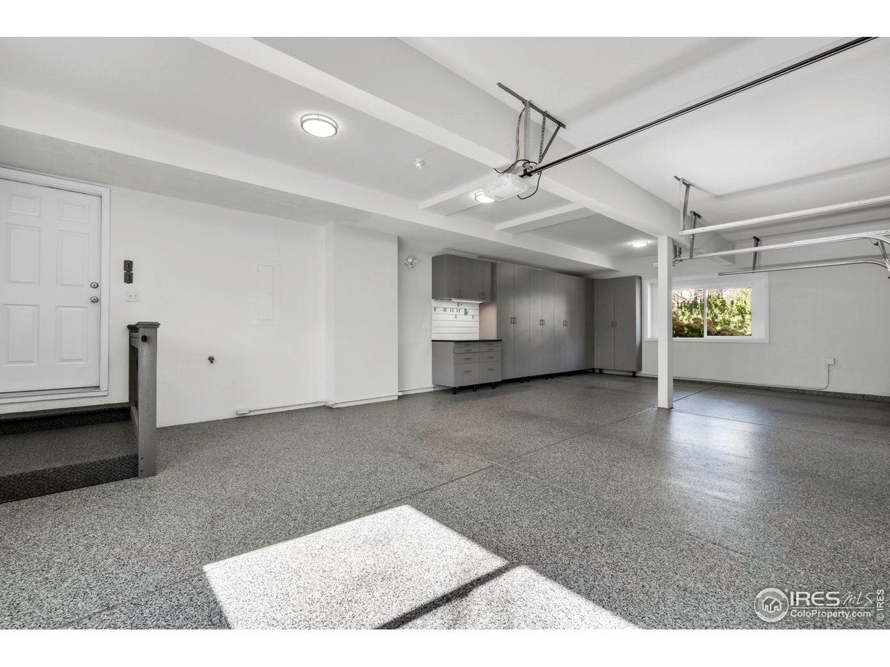 Boulder, Colorado, 80304, United States, 4 Bedrooms Bedrooms, ,5 BathroomsBathrooms,Residential,Active,1997577