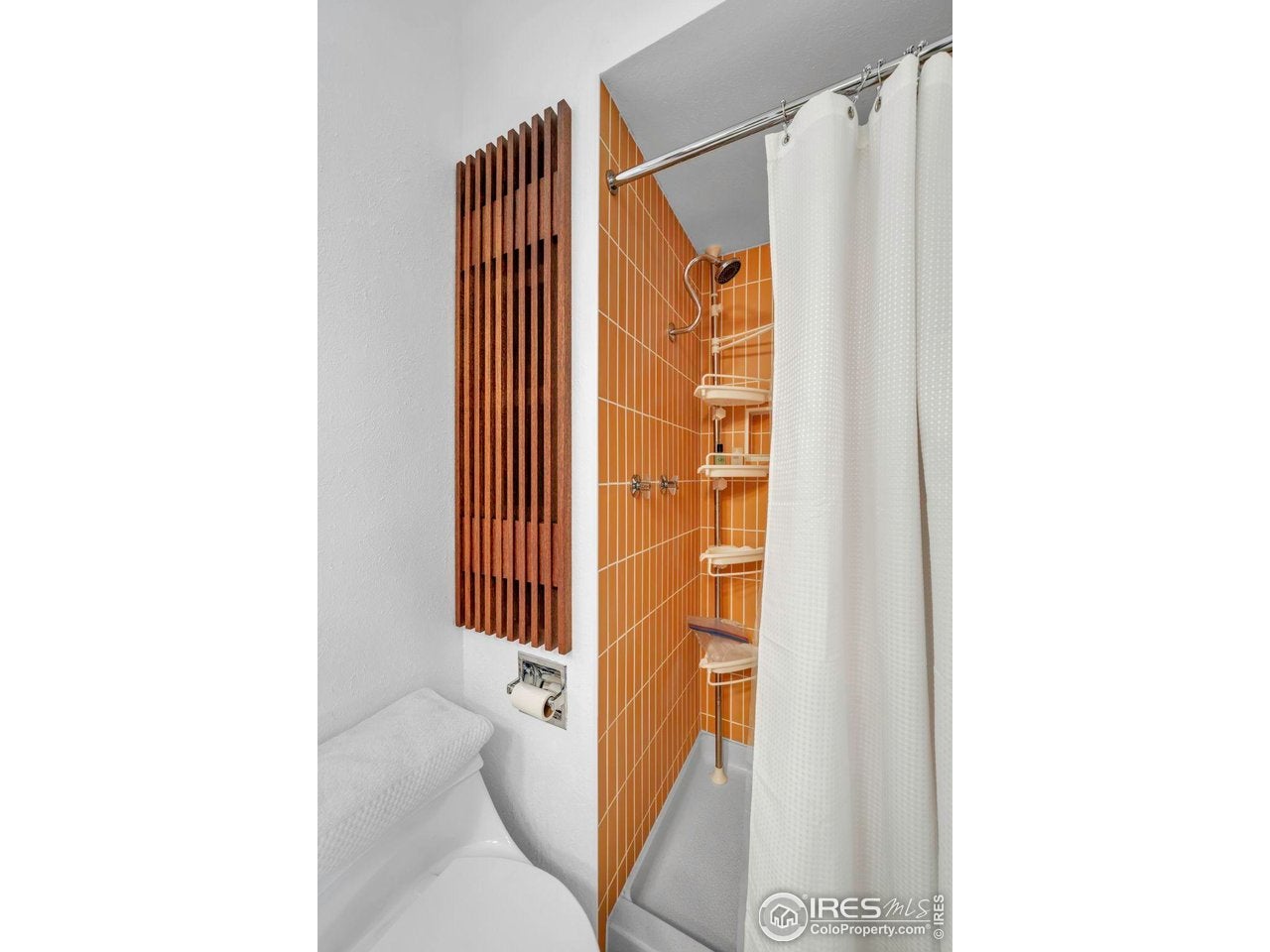 Boulder, Colorado, 80304, United States, 4 Bedrooms Bedrooms, ,3 BathroomsBathrooms,Residential,Active,2015213