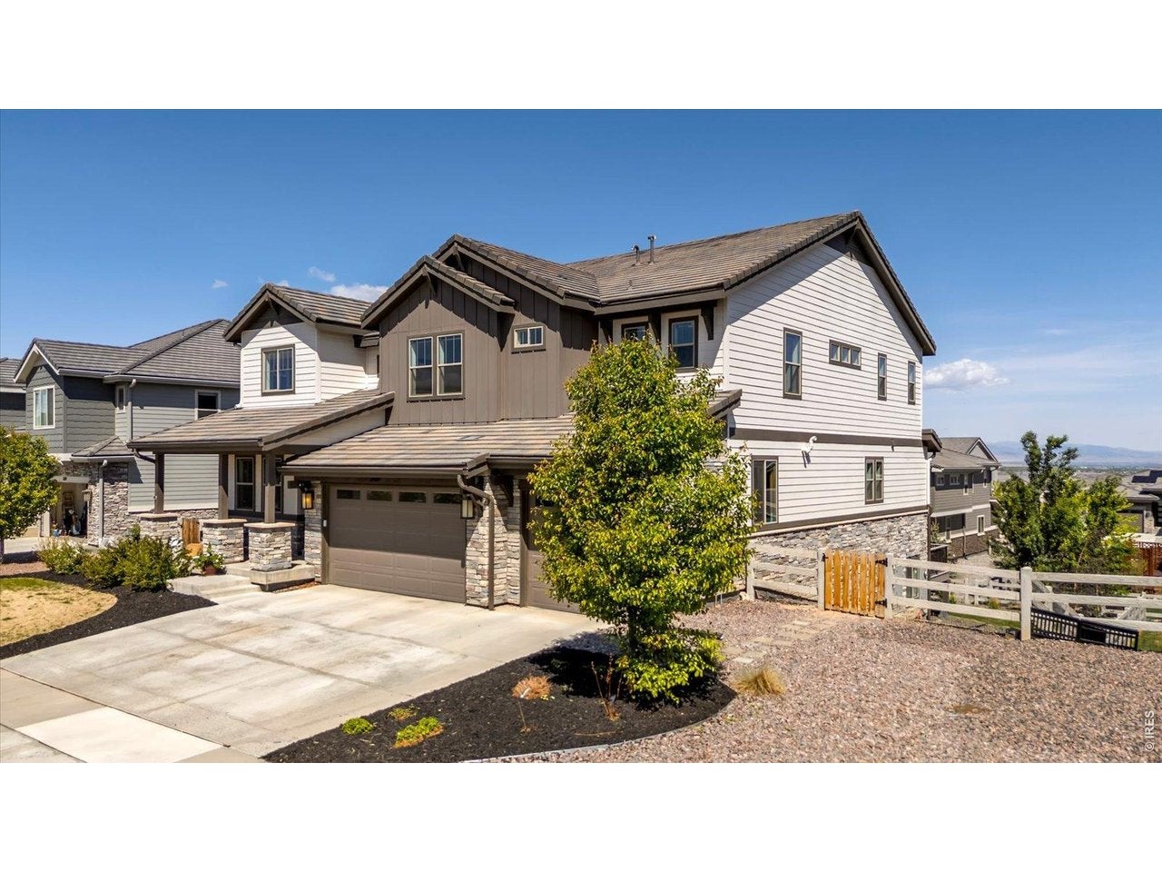 Broomfield, Colorado, 80023, United States, 5 Bedrooms Bedrooms, ,5 BathroomsBathrooms,Residential,Active,2052095