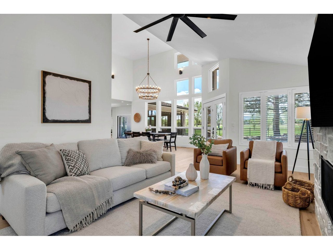 Louisville, Colorado, 80027, United States, 5 Bedrooms Bedrooms, ,5 BathroomsBathrooms,Residential,Active,2043815