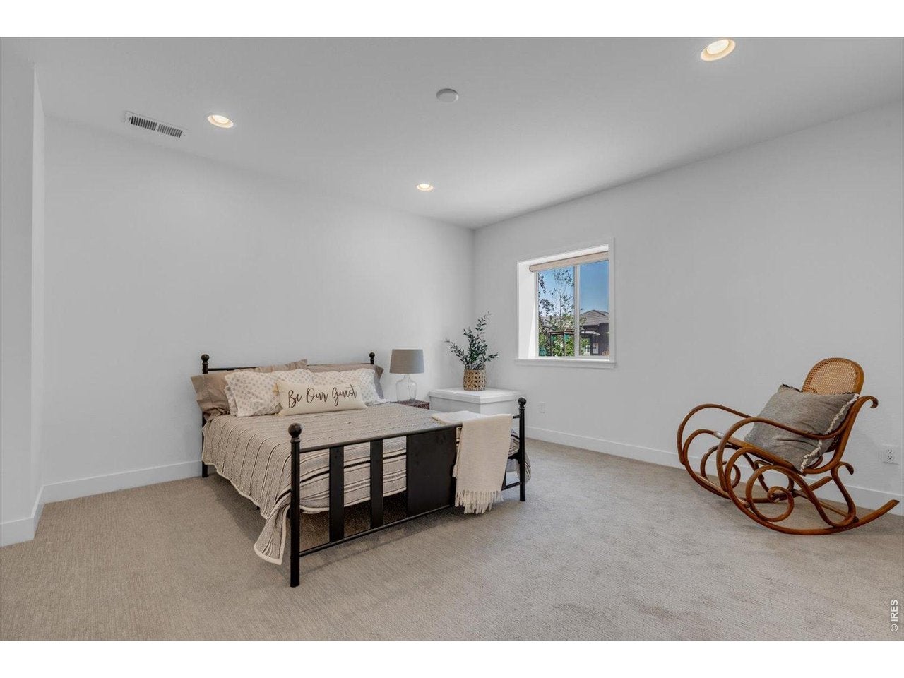 Broomfield, Colorado, 80023, United States, 5 Bedrooms Bedrooms, ,5 BathroomsBathrooms,Residential,Active,2052095