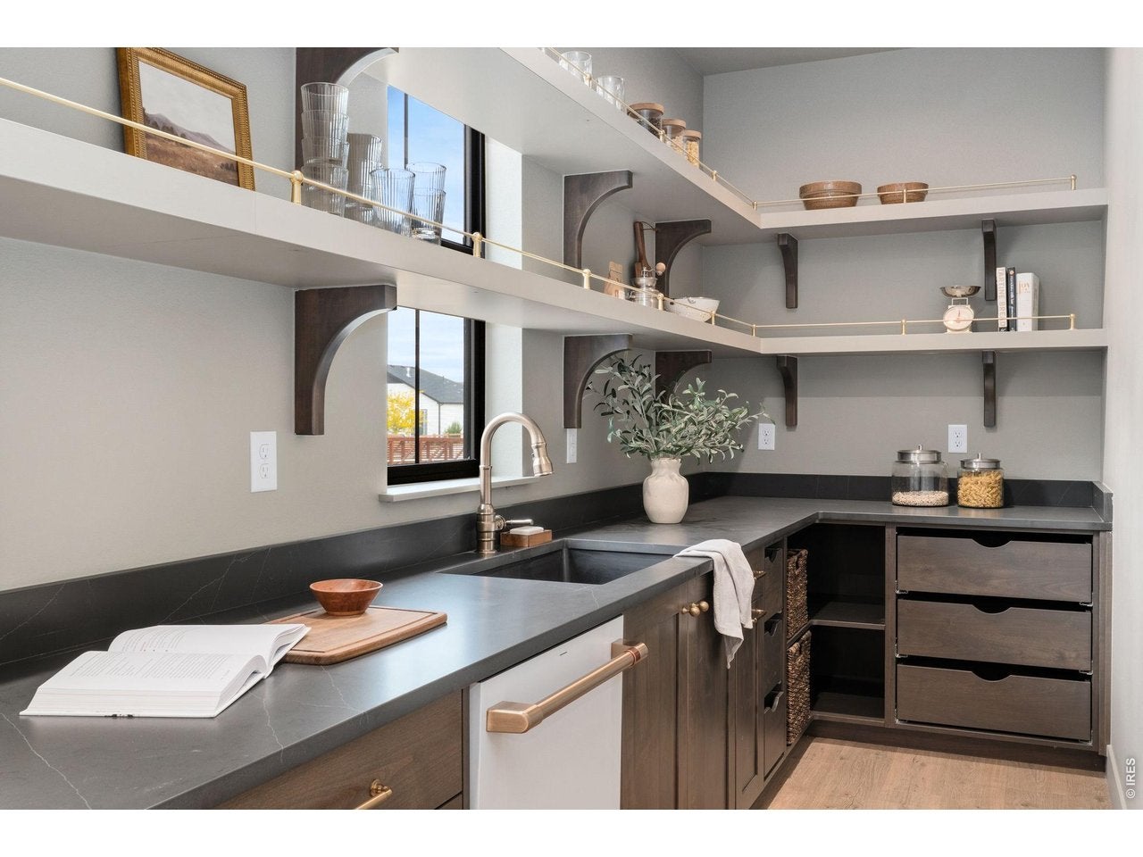 Windsor, Colorado, 80550, United States, 4 Bedrooms Bedrooms, ,4 BathroomsBathrooms,Residential,Active,2043806