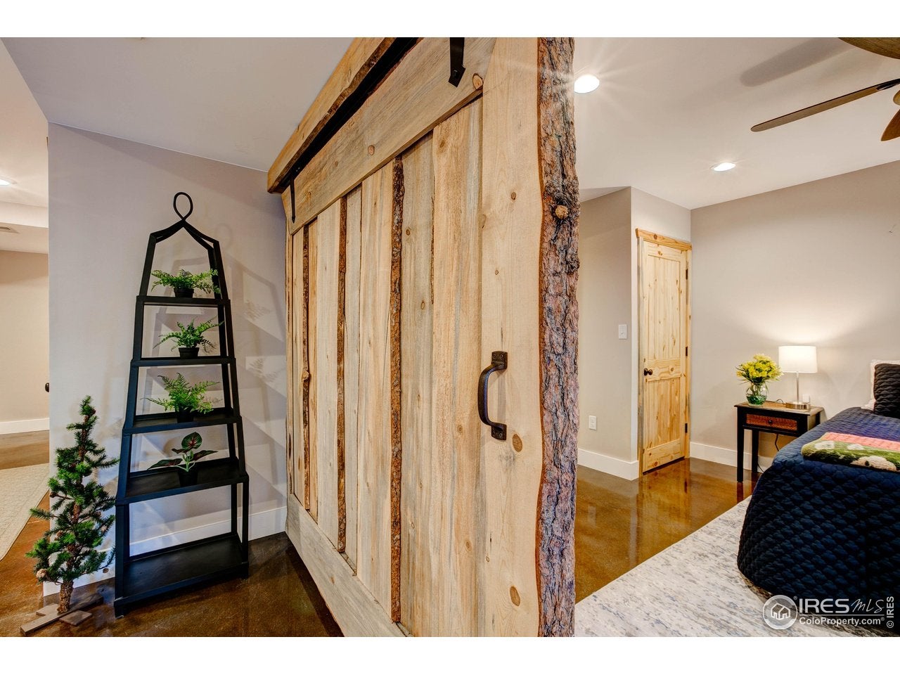 Lyons, Colorado, 80540, United States, 5 Bedrooms Bedrooms, ,4 BathroomsBathrooms,Residential,Active,2006864