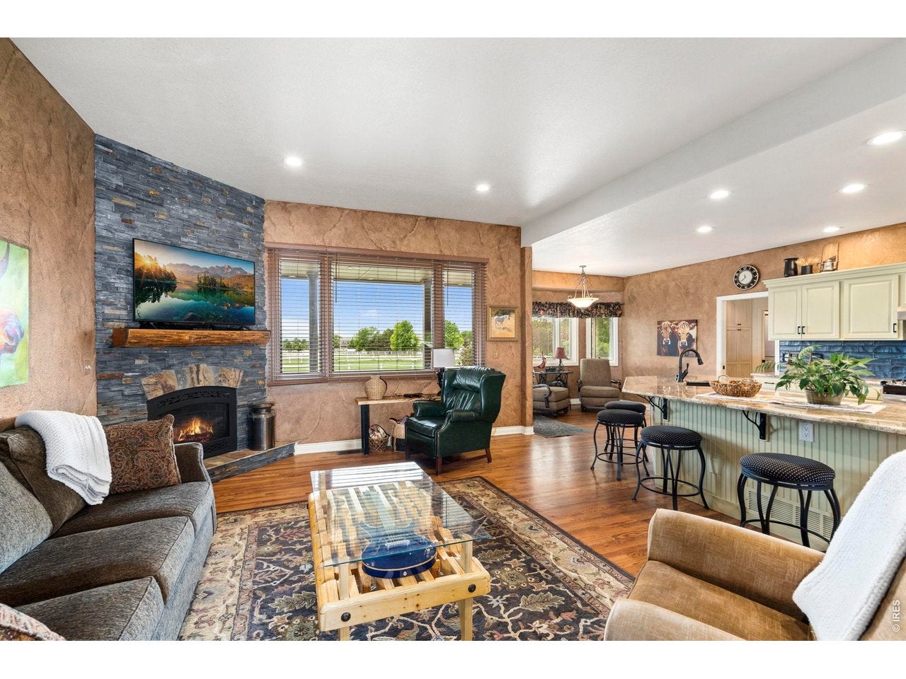 Windsor, Colorado, 80550, United States, 5 Bedrooms Bedrooms, ,4 BathroomsBathrooms,Residential,Active,2052058