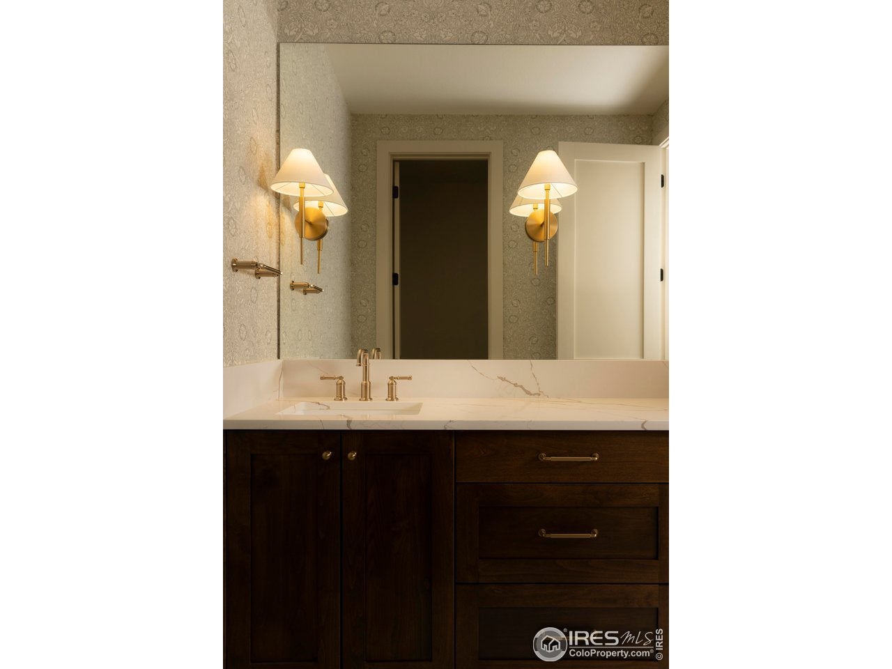 Windsor, Colorado, 80550, United States, 4 Bedrooms Bedrooms, ,4 BathroomsBathrooms,Residential,Active,2007980