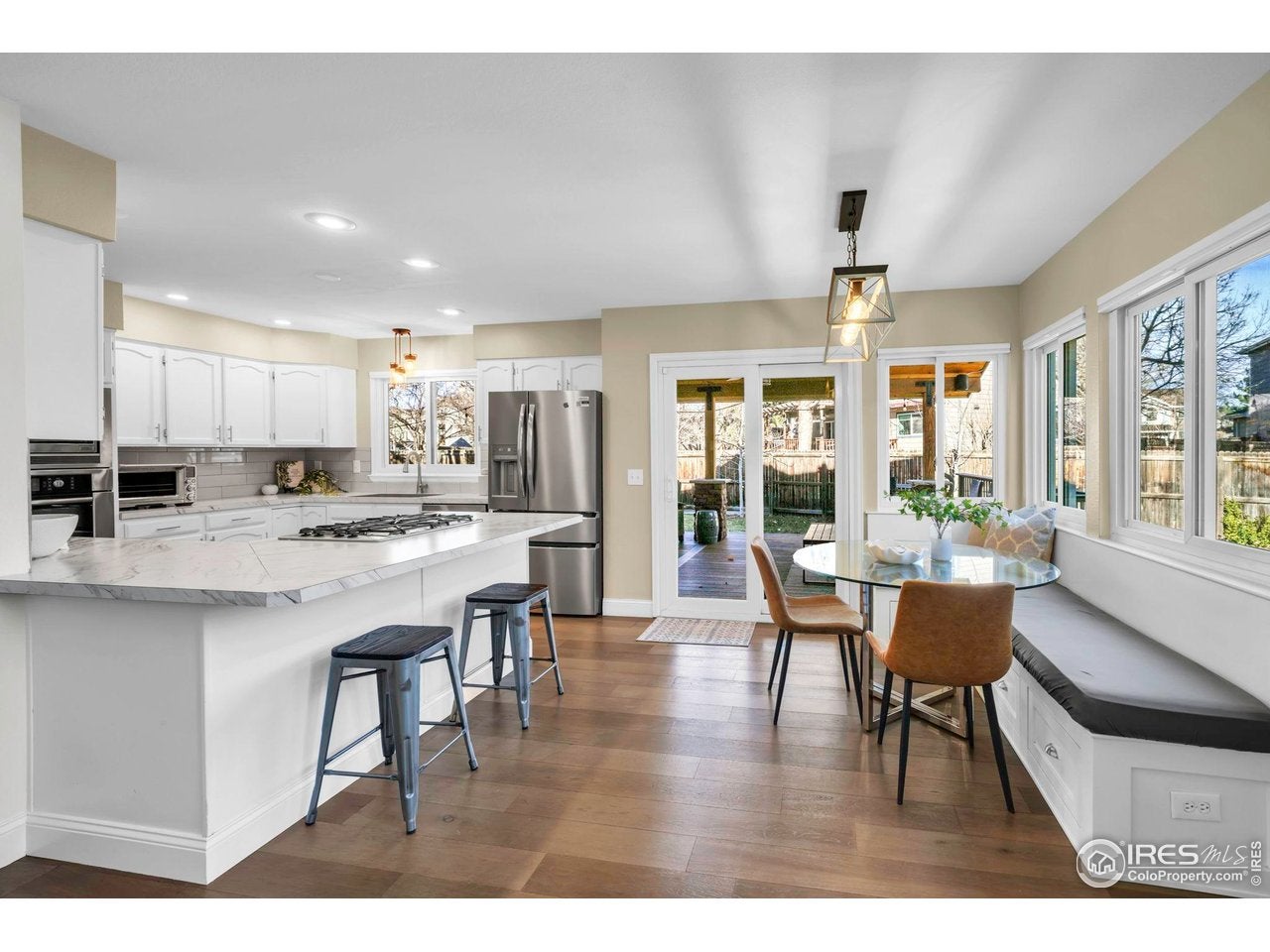 Louisville, Colorado, 80027, United States, 4 Bedrooms Bedrooms, ,4 BathroomsBathrooms,Residential,Active,2009812