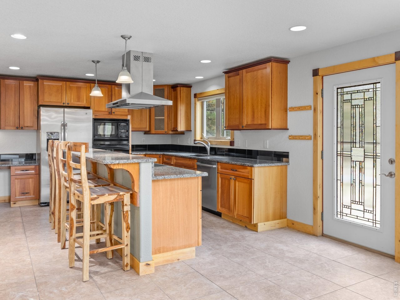 Estes Park, Colorado, 80517, United States, 5 Bedrooms Bedrooms, ,4 BathroomsBathrooms,Residential,Active,2043843