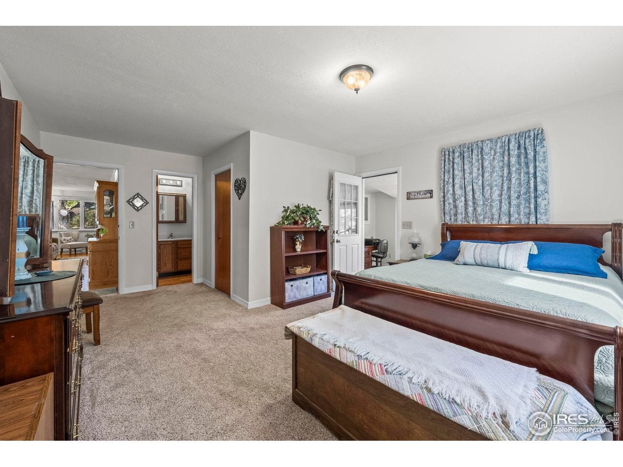 Boulder, Colorado, 80303, United States, 4 Bedrooms Bedrooms, ,3 BathroomsBathrooms,Residential,Active,1997561