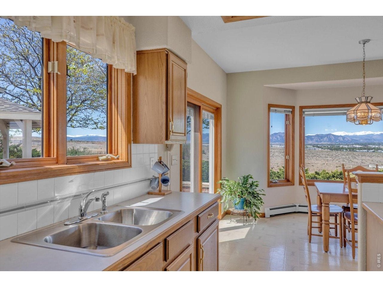 Broomfield, Colorado, 80020, United States, 3 Bedrooms Bedrooms, ,3 BathroomsBathrooms,Residential,Active,2045563