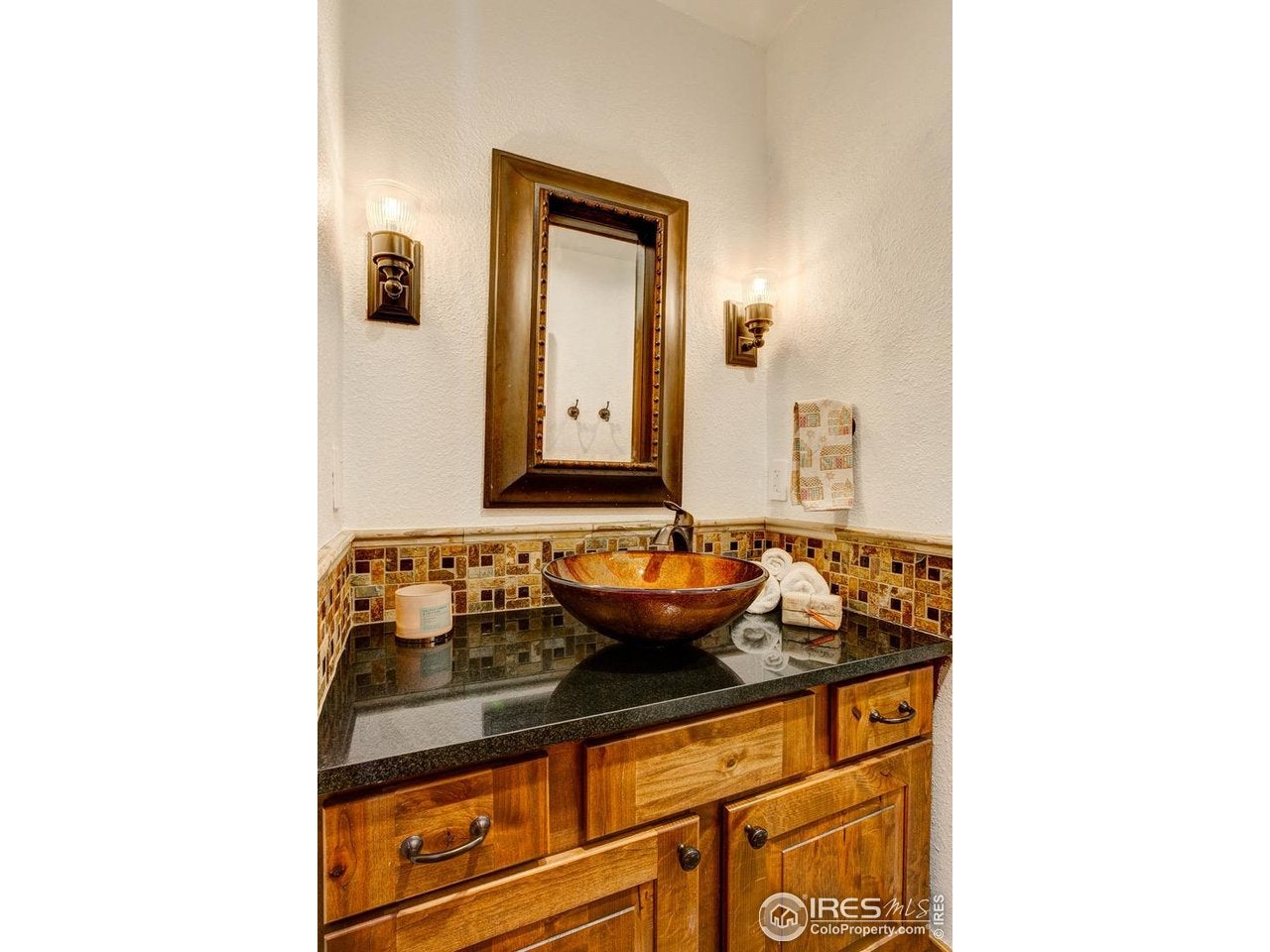 Estes Park, Colorado, 80517, United States, 4 Bedrooms Bedrooms, ,3 BathroomsBathrooms,Residential,Active,1990027