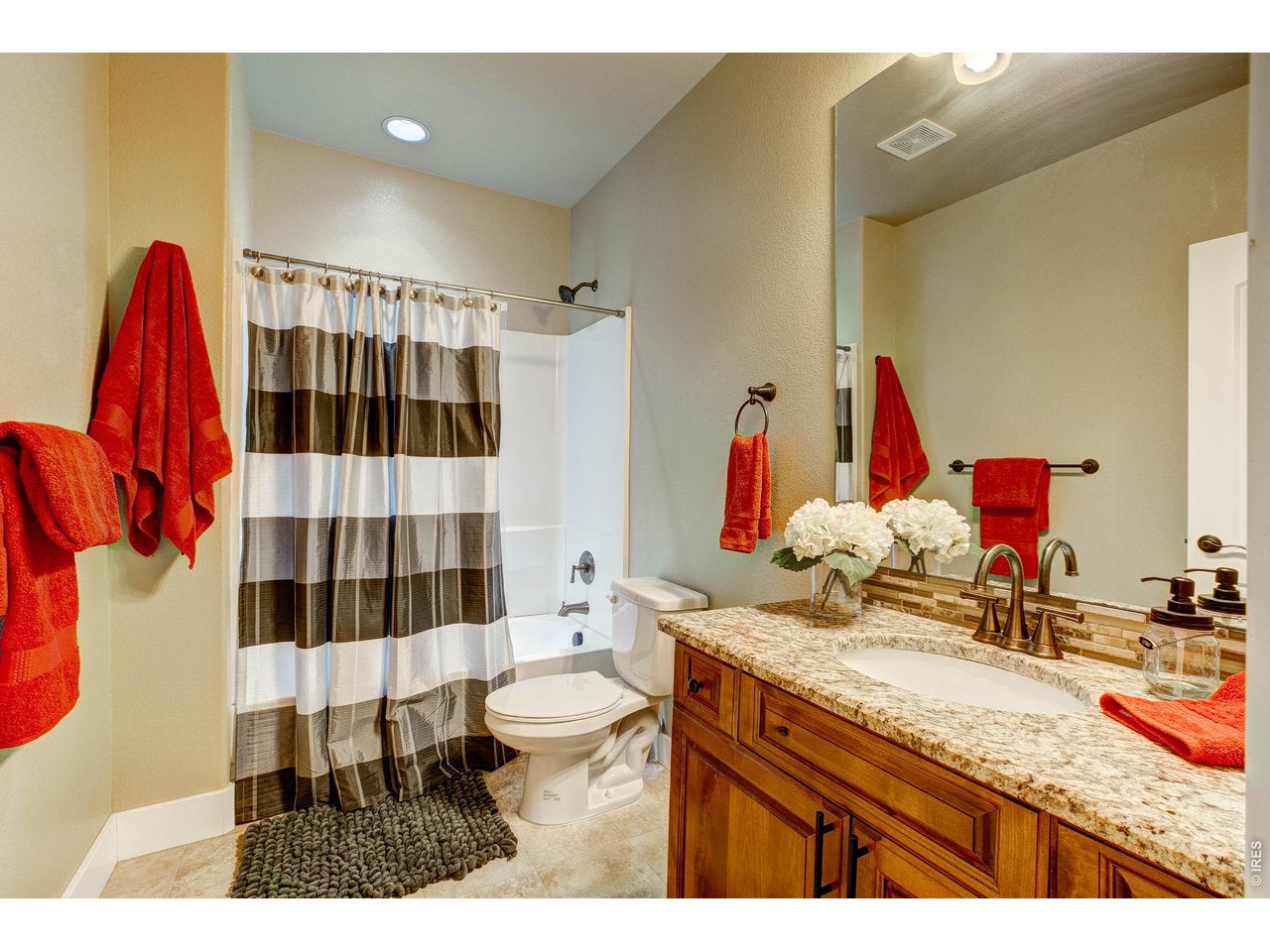 Severance, Colorado, 80610, United States, 5 Bedrooms Bedrooms, ,3 BathroomsBathrooms,Residential,Active,2043120