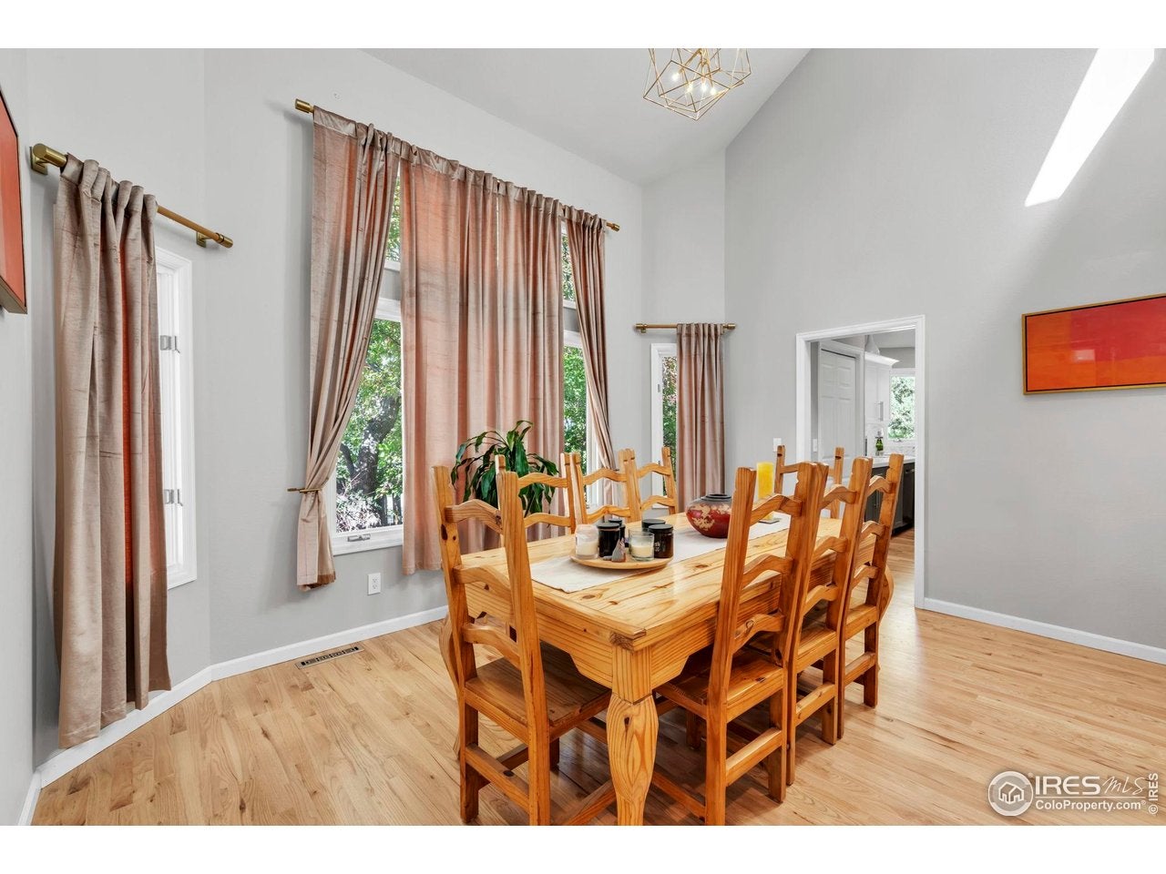 Boulder, Colorado, 80301, United States, 4 Bedrooms Bedrooms, ,4 BathroomsBathrooms,Residential,Active,2007916