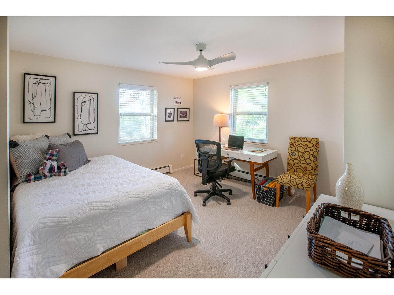 Longmont, Colorado, 80503, United States, 4 Bedrooms Bedrooms, ,4 BathroomsBathrooms,Residential,Contingent,2045596