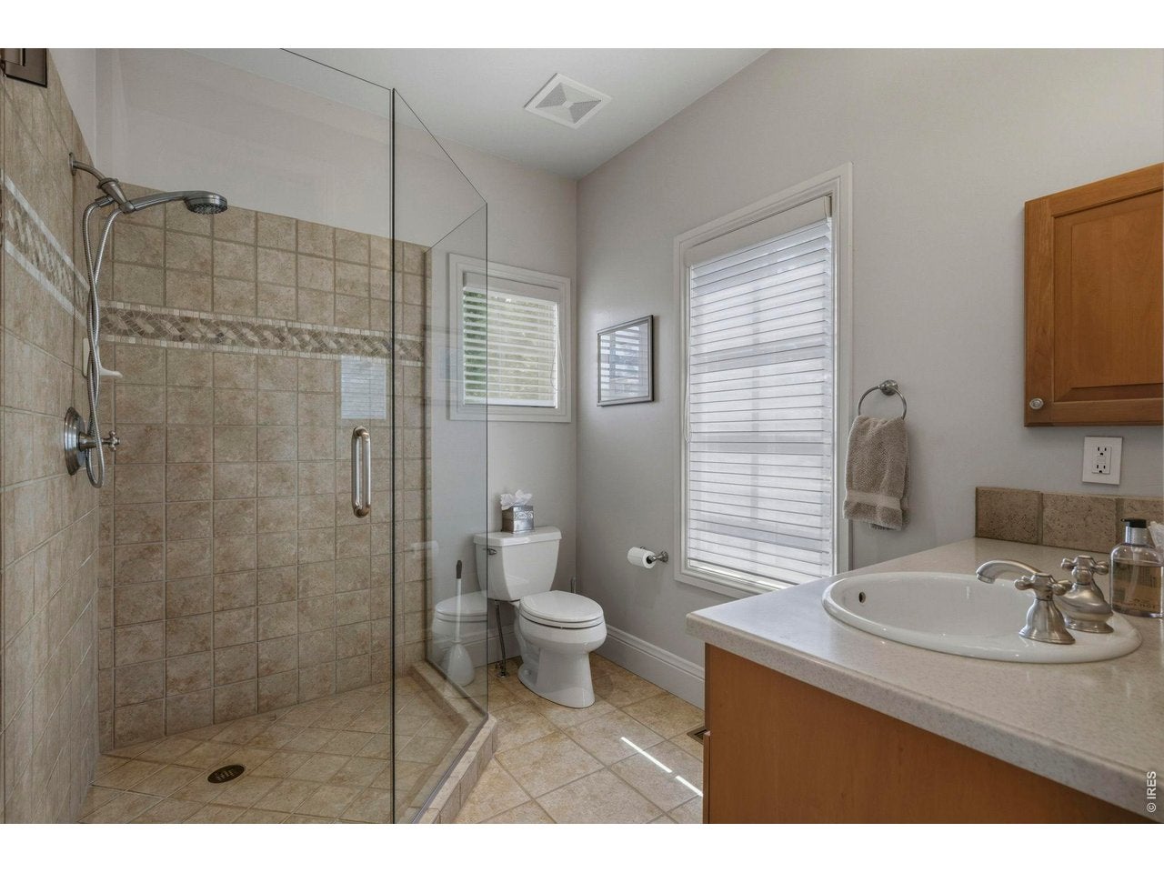 Niwot, Colorado, 80503, United States, 5 Bedrooms Bedrooms, ,6 BathroomsBathrooms,Residential,Active,2045621