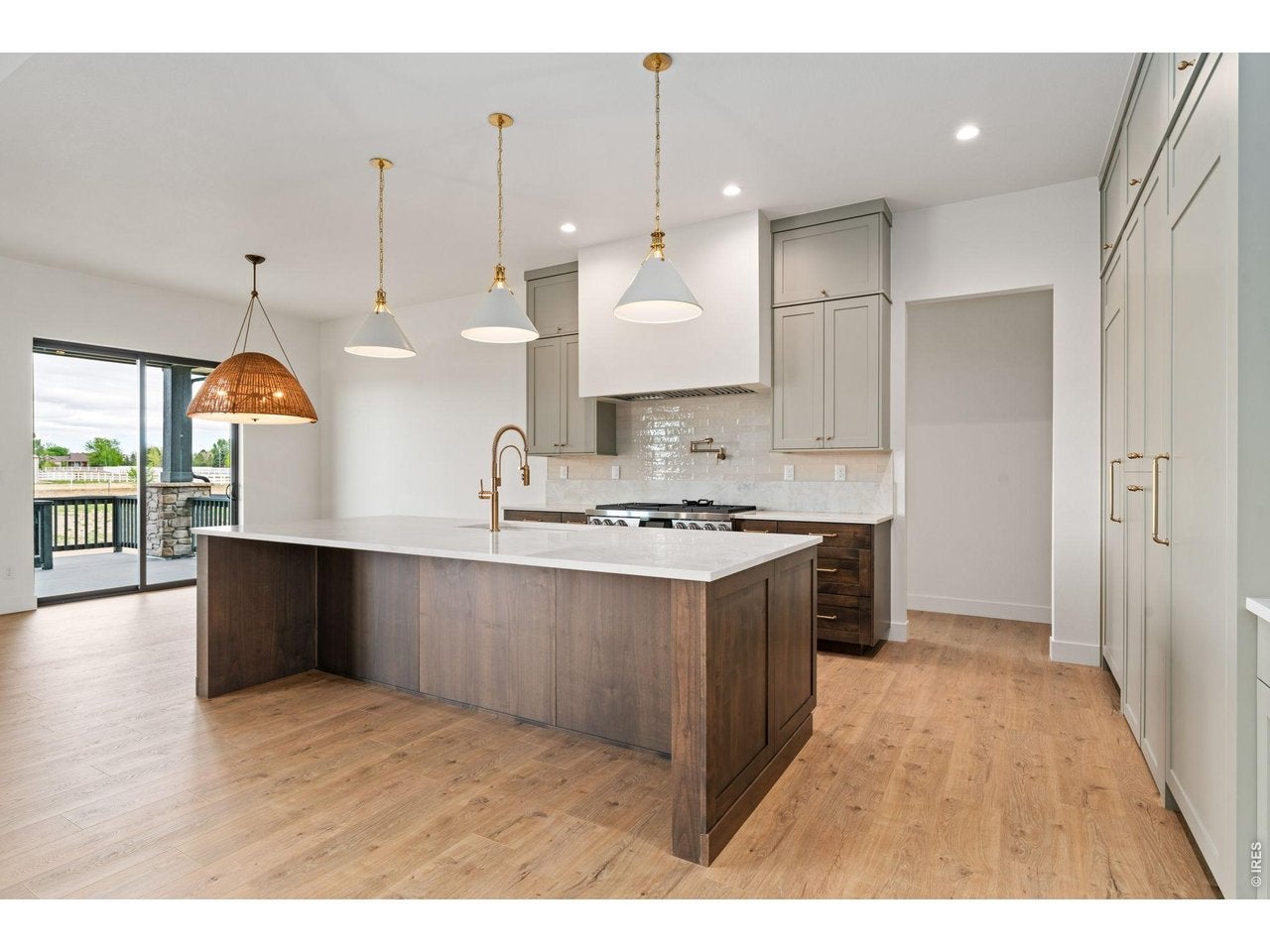 Windsor, Colorado, 80550, United States, 5 Bedrooms Bedrooms, ,4 BathroomsBathrooms,Residential,Active,1972154