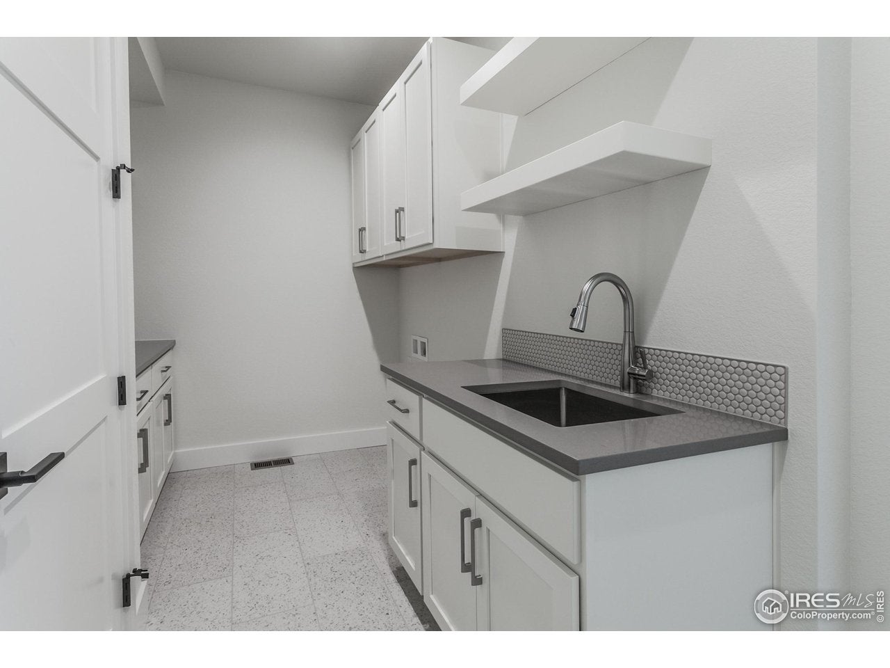 Berthoud, Colorado, 80513, United States, 4 Bedrooms Bedrooms, ,4 BathroomsBathrooms,Residential,Active,1995272