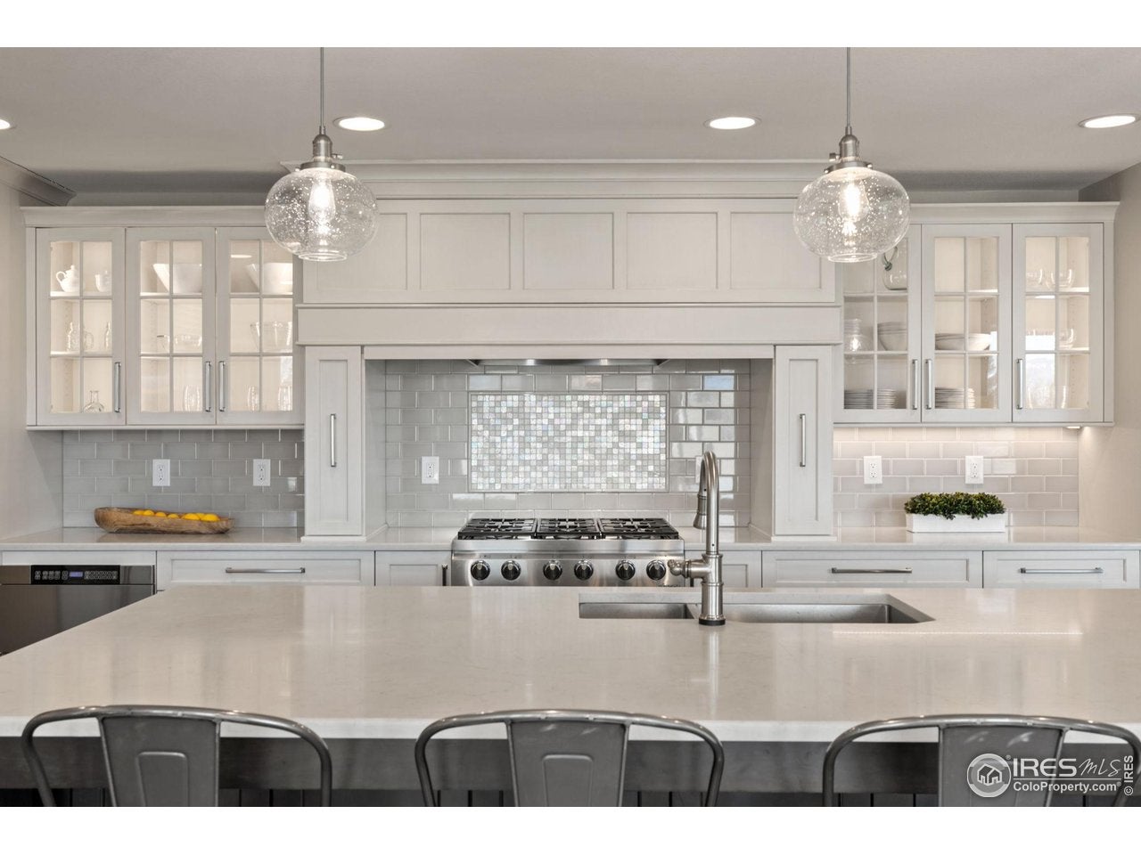 Louisville, Colorado, 80027, United States, 5 Bedrooms Bedrooms, ,5 BathroomsBathrooms,Residential,Active,2013448