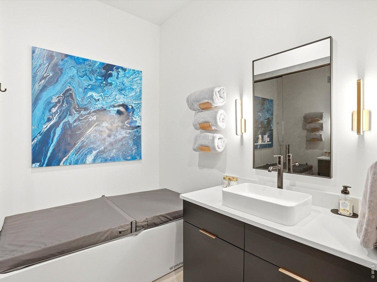 Louisville, Colorado, 80027, United States, 5 Bedrooms Bedrooms, ,7 BathroomsBathrooms,Residential,Active,2045701