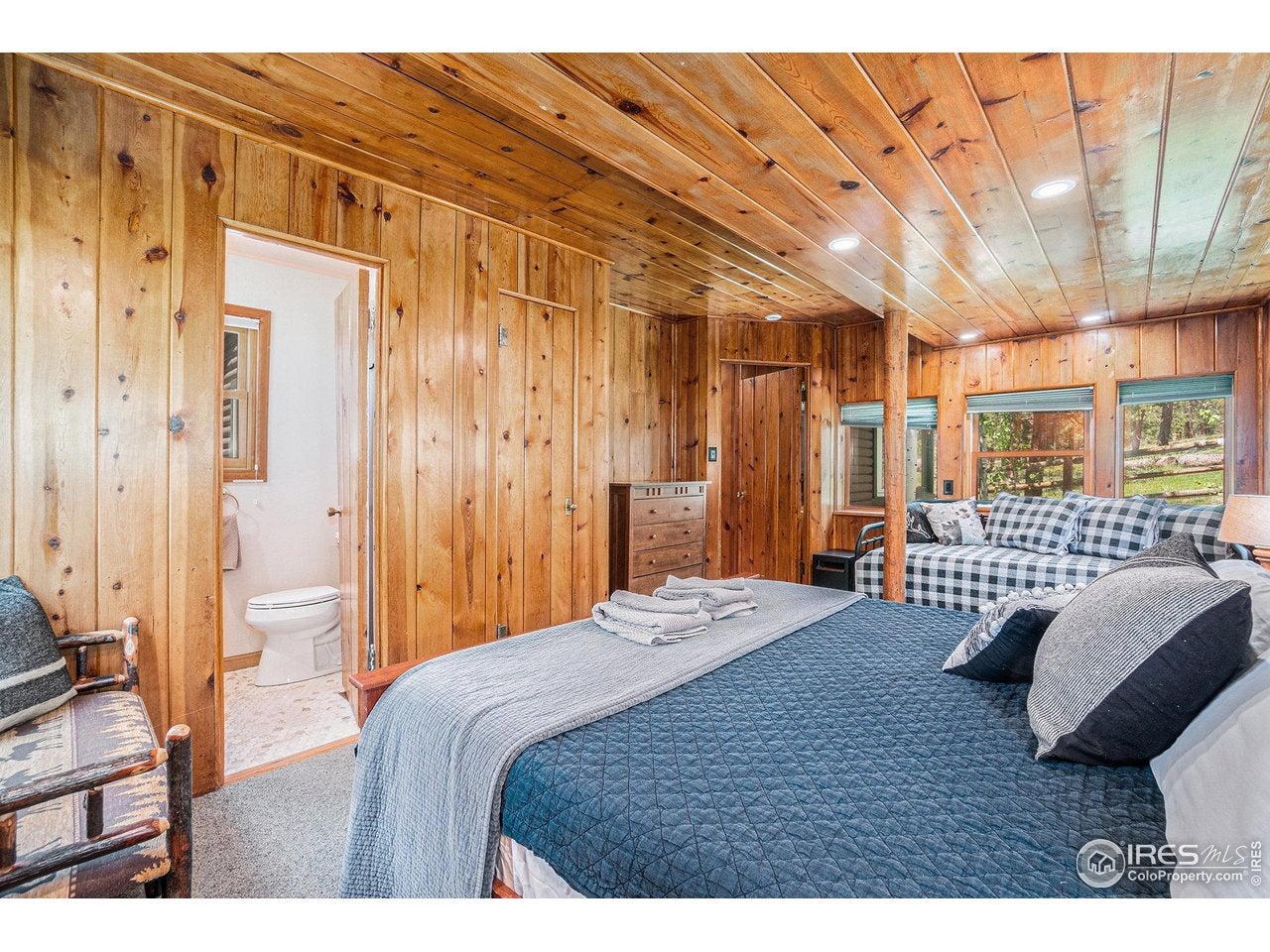 Estes Park, Colorado, 80517, United States, 4 Bedrooms Bedrooms, ,4 BathroomsBathrooms,Residential,Active,1971770