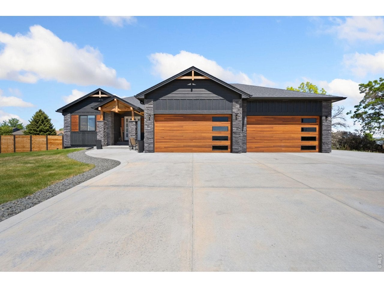 Berthoud, Colorado, 80513, United States, 5 Bedrooms Bedrooms, ,4 BathroomsBathrooms,Residential,Active,2045014