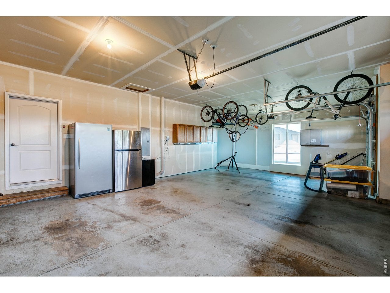 Severance, Colorado, 80610, United States, 5 Bedrooms Bedrooms, ,3 BathroomsBathrooms,Residential,Active,2043120