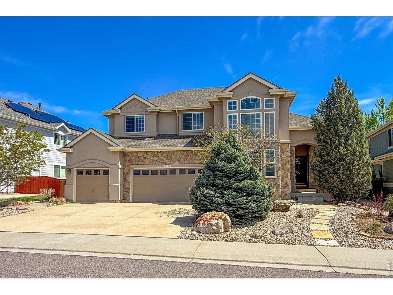 Longmont, Colorado, 80503, United States, 5 Bedrooms Bedrooms, ,5 BathroomsBathrooms,Residential,Active,2045796