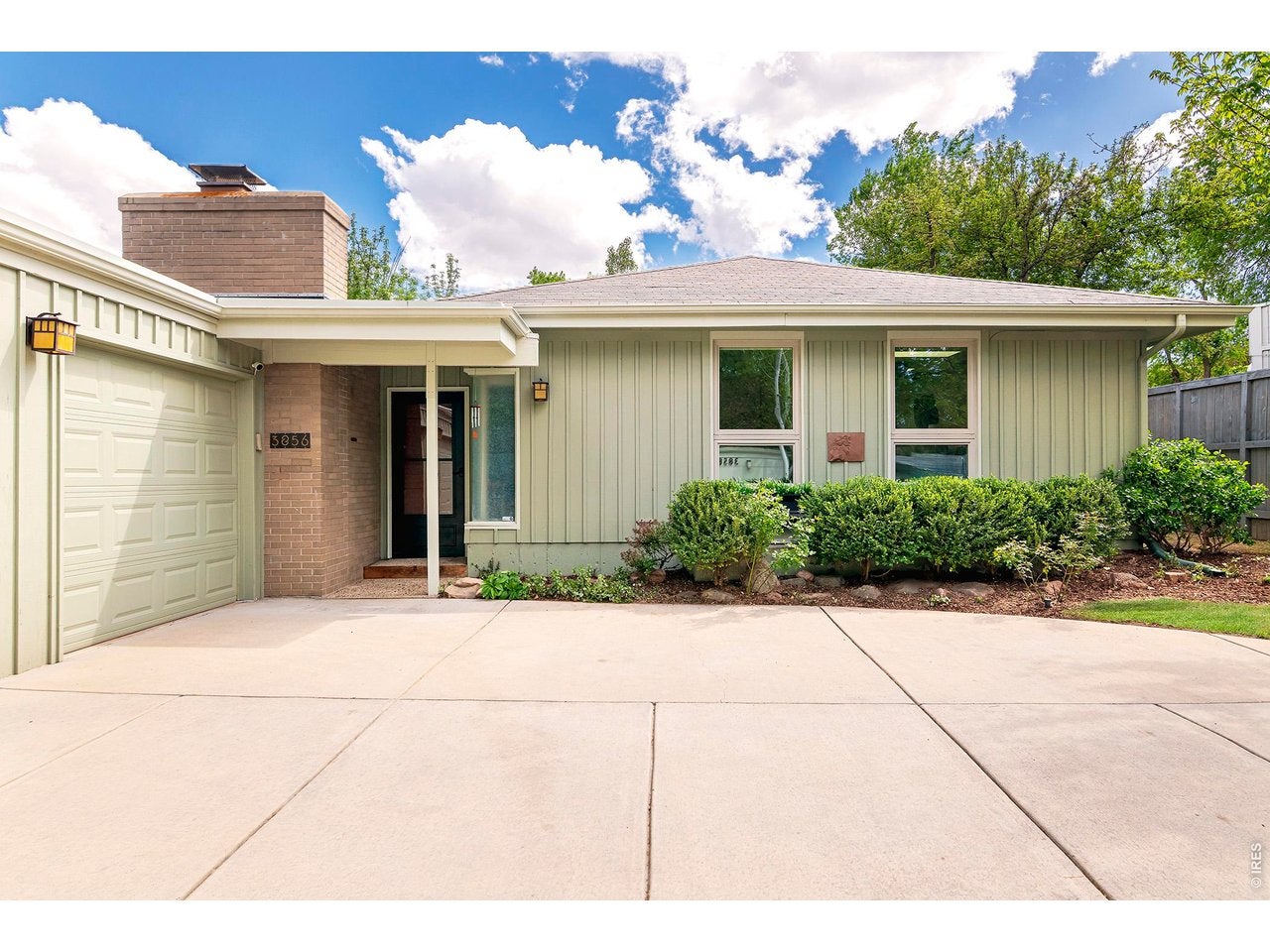 Boulder, Colorado, 80304, United States, 3 Bedrooms Bedrooms, ,3 BathroomsBathrooms,Residential,Active,2044571
