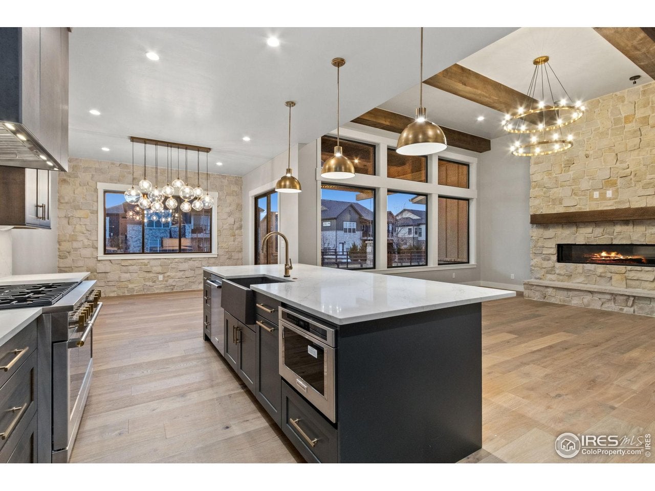 Windsor, Colorado, 80550, United States, 4 Bedrooms Bedrooms, ,6 BathroomsBathrooms,Residential,Active,1999927