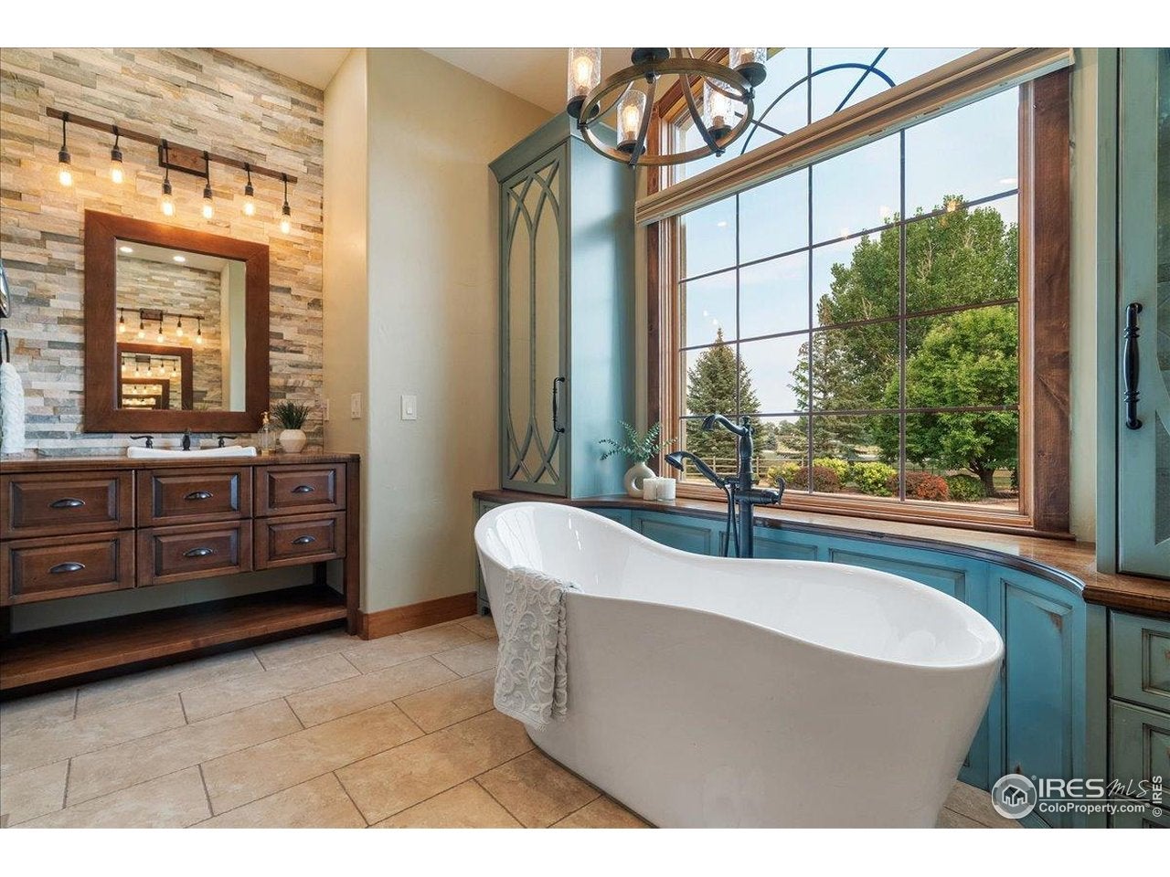 Fort Collins, Colorado, 80524, United States, 5 Bedrooms Bedrooms, ,6 BathroomsBathrooms,Residential,Active,1913972