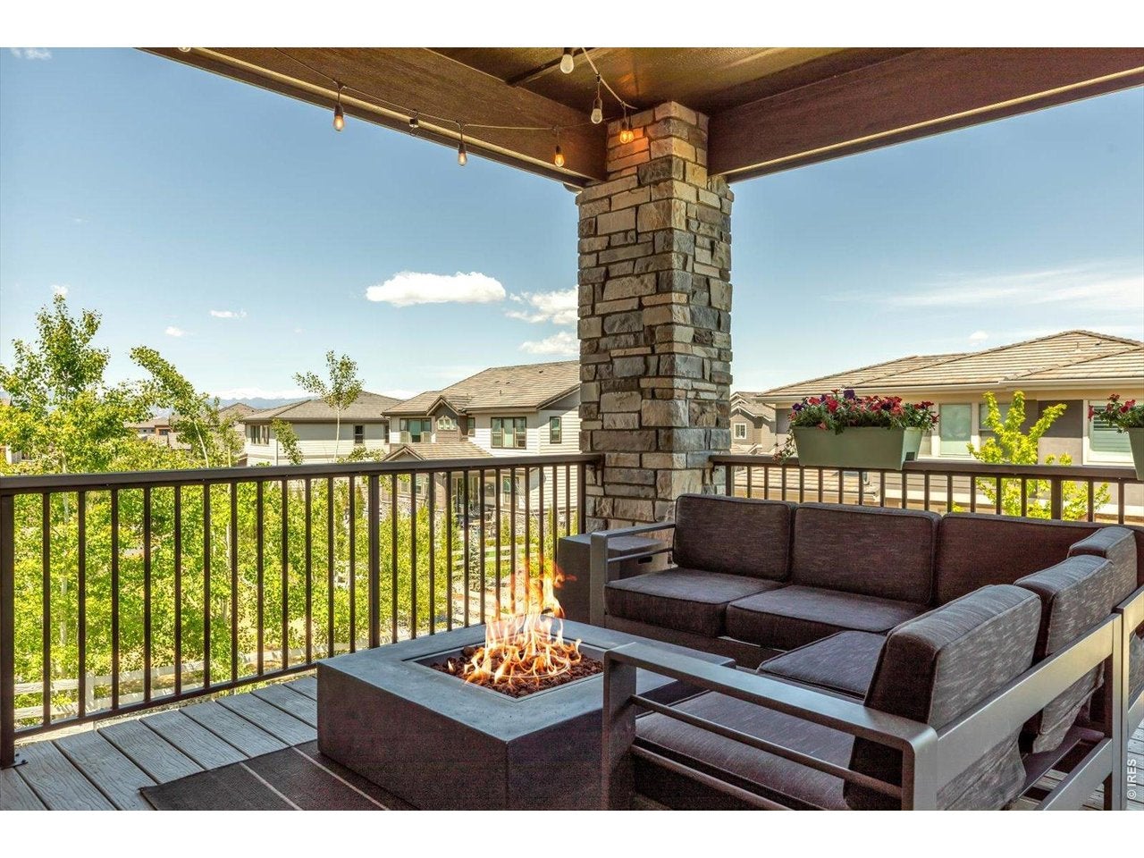 Broomfield, Colorado, 80023, United States, 5 Bedrooms Bedrooms, ,5 BathroomsBathrooms,Residential,Active,2052095