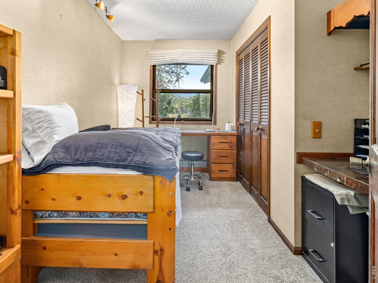 Estes Park, Colorado, 80517, United States, 5 Bedrooms Bedrooms, ,3 BathroomsBathrooms,Residential,Active,2038183