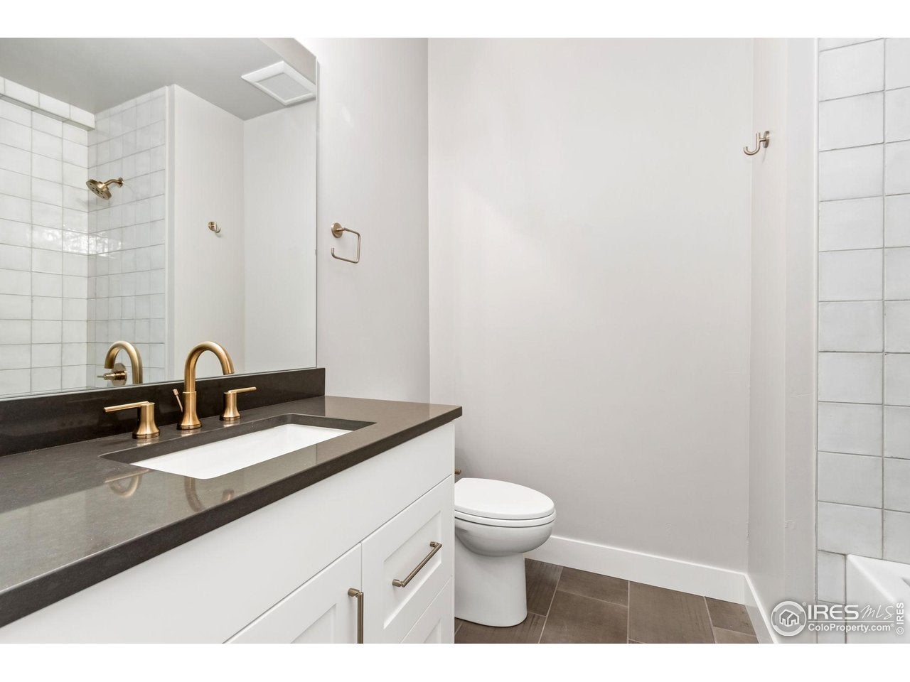 Windsor, Colorado, 80550, United States, 4 Bedrooms Bedrooms, ,6 BathroomsBathrooms,Residential,Active,1999927