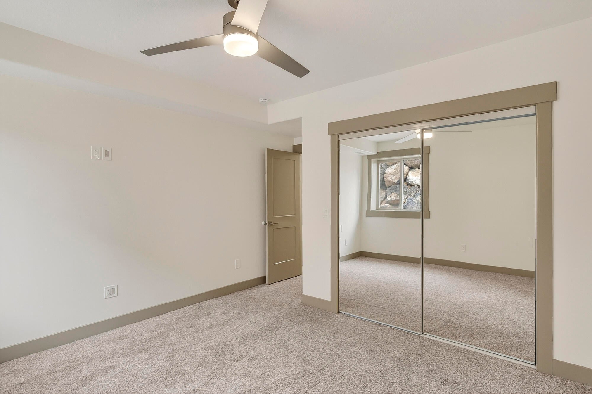 Cedar City, Utah, 84720, United States, 6 Bedrooms Bedrooms, ,4 BathroomsBathrooms,Residential,Active,2043845