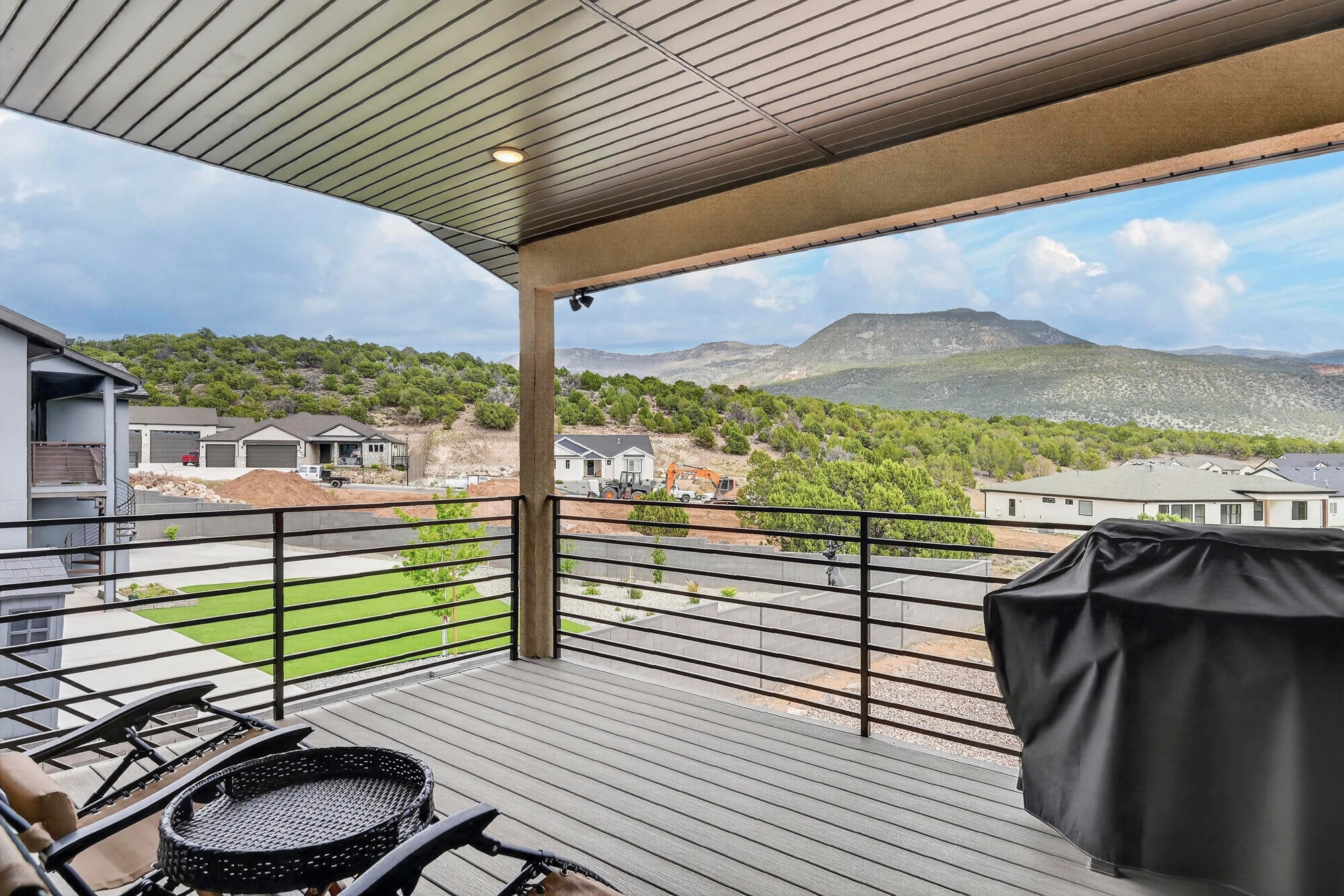 Cedar City, Utah, 84720, United States, 6 Bedrooms Bedrooms, ,4 BathroomsBathrooms,Residential,Active,2043845