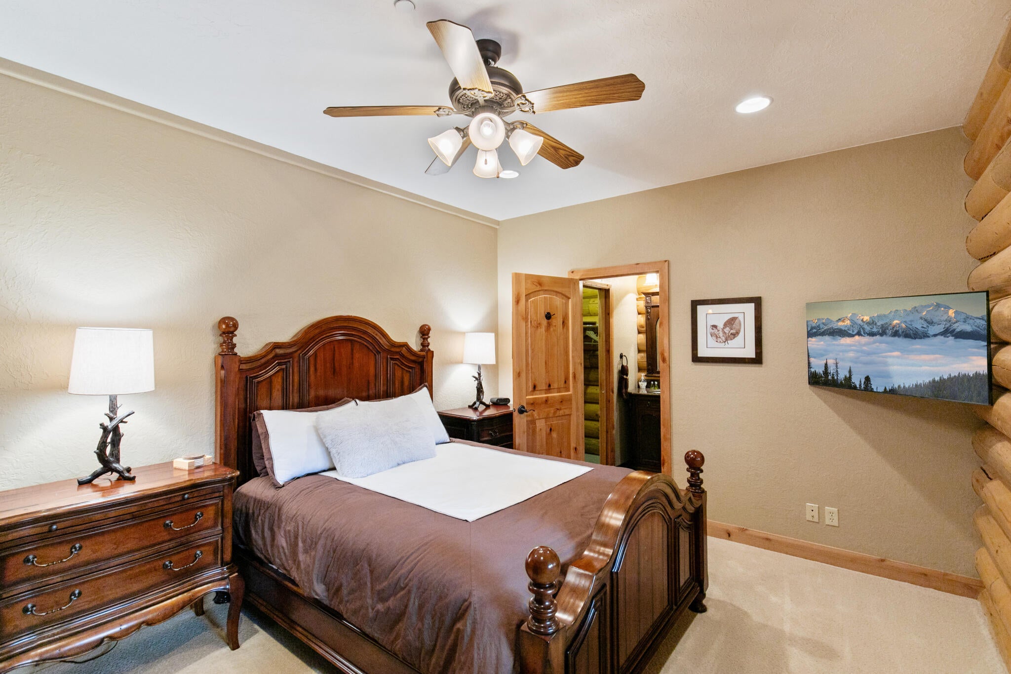 Brian Head, Utah, 84719, United States, 5 Bedrooms Bedrooms, ,7 BathroomsBathrooms,Residential,Active,2044532