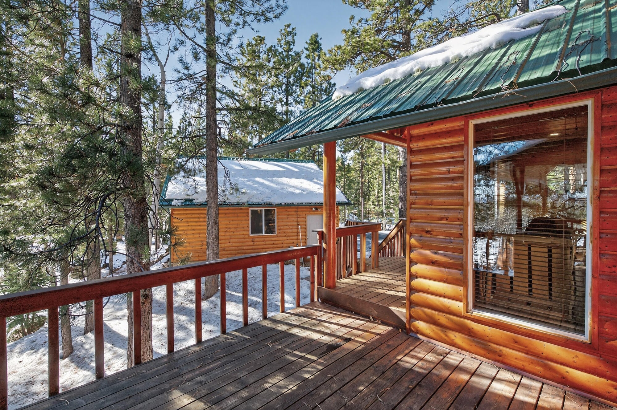 Duck Creek Village, Utah, 84762, United States, 4 Bedrooms Bedrooms, ,3 BathroomsBathrooms,Residential,Active,2007182