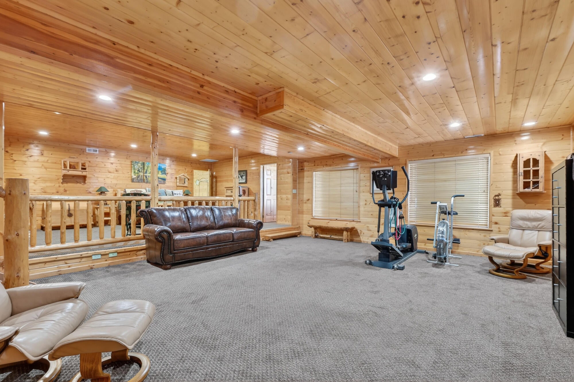 Duck Creek Village, Utah, 84762, United States, 4 Bedrooms Bedrooms, ,3 BathroomsBathrooms,Residential,Active,2007182