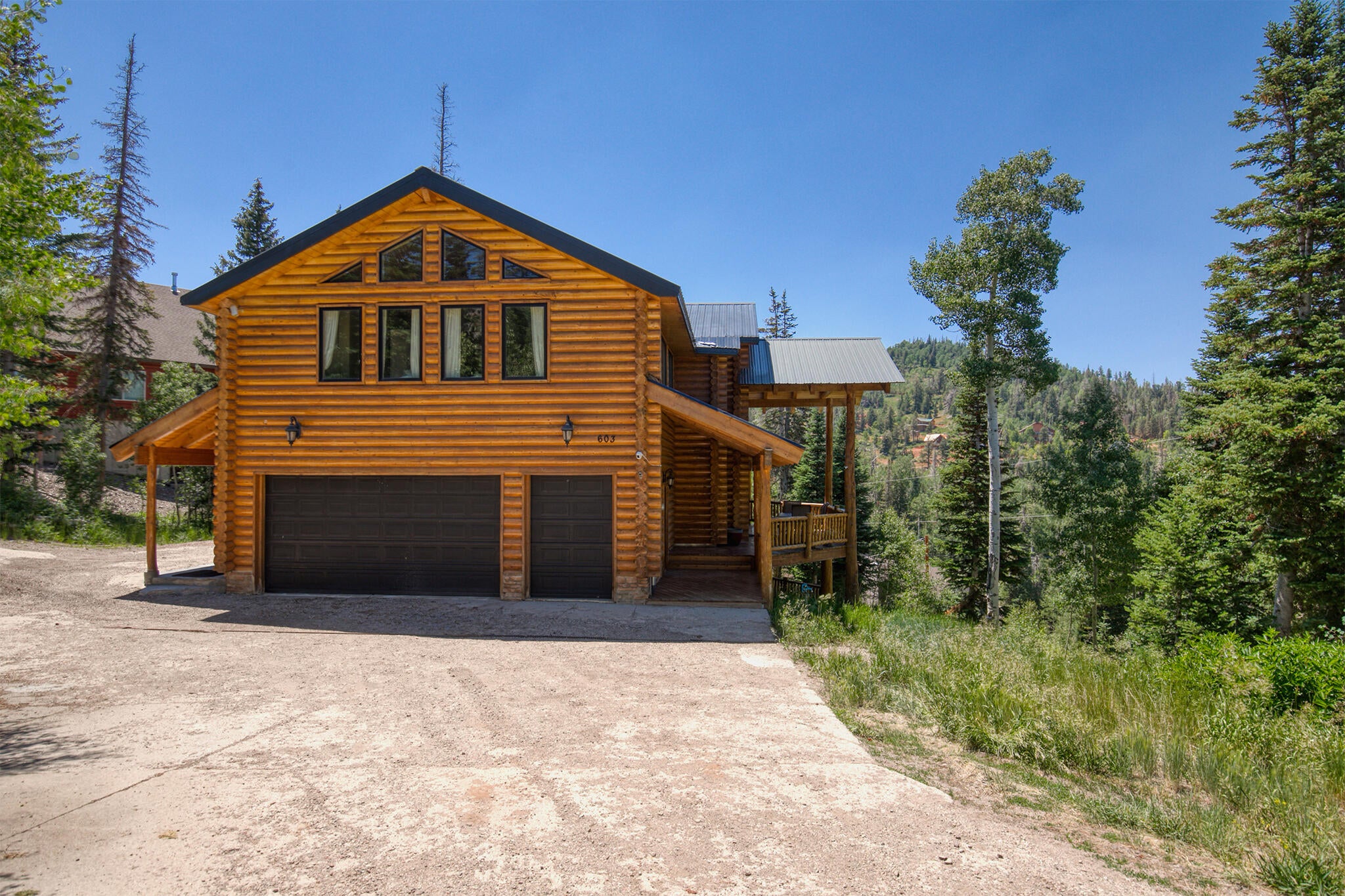 Brian Head, Utah, 84719, United States, 5 Bedrooms Bedrooms, ,4 BathroomsBathrooms,Residential,Active,1990611