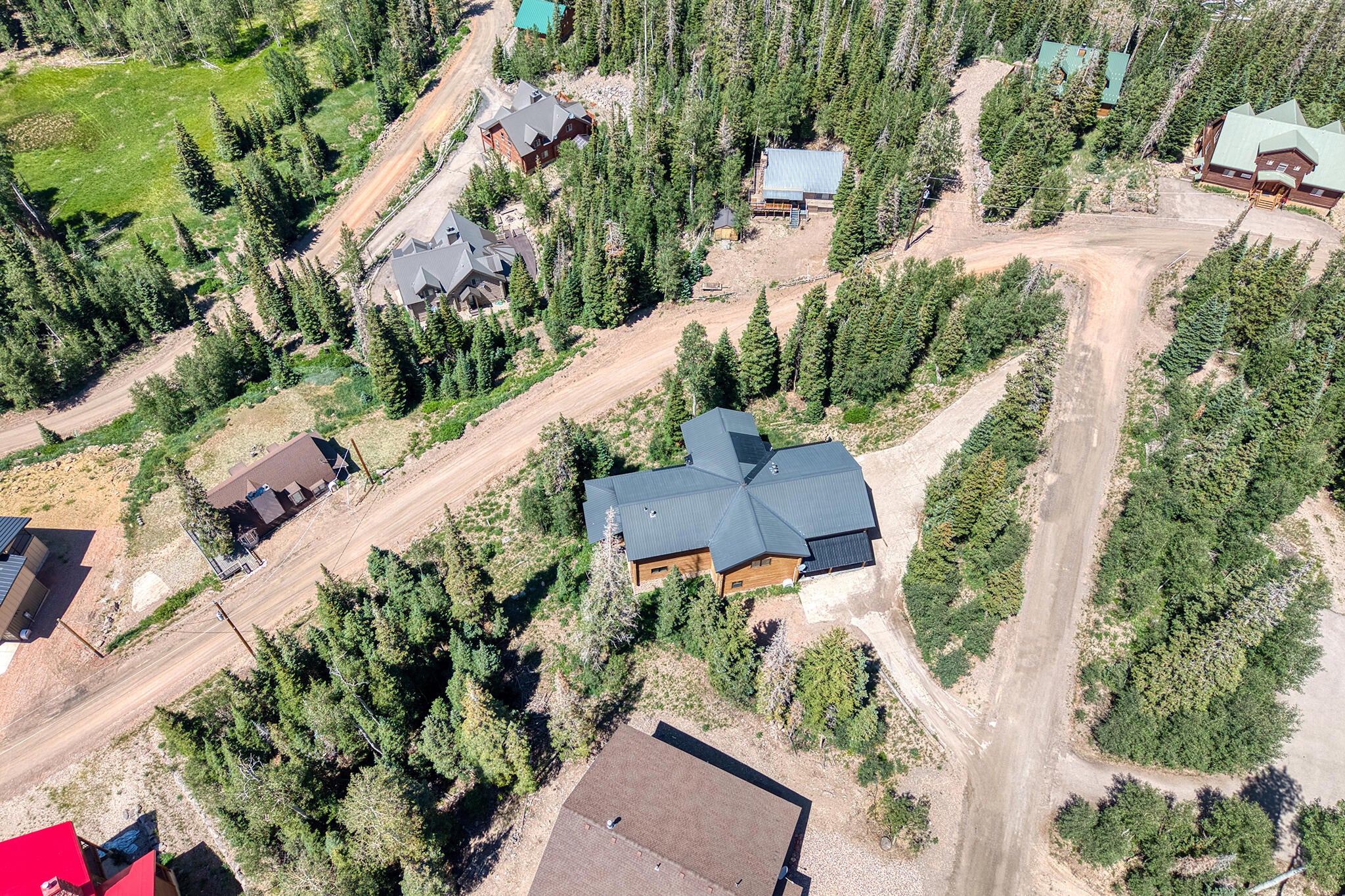 Brian Head, Utah, 84719, United States, 5 Bedrooms Bedrooms, ,4 BathroomsBathrooms,Residential,Active,1990611