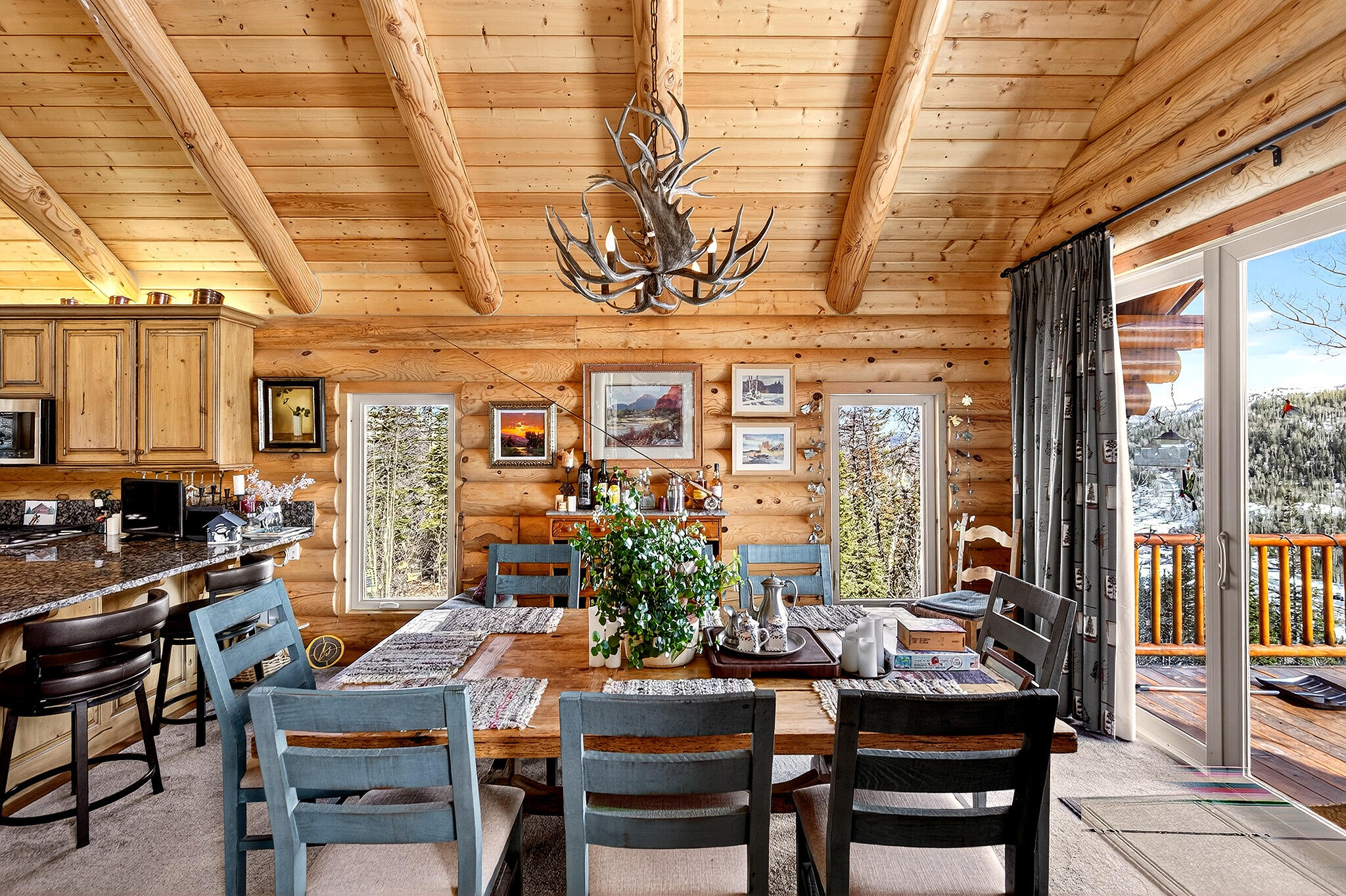 Brian Head, Utah, 84719, United States, 3 Bedrooms Bedrooms, ,3 BathroomsBathrooms,Residential,Active,1990678